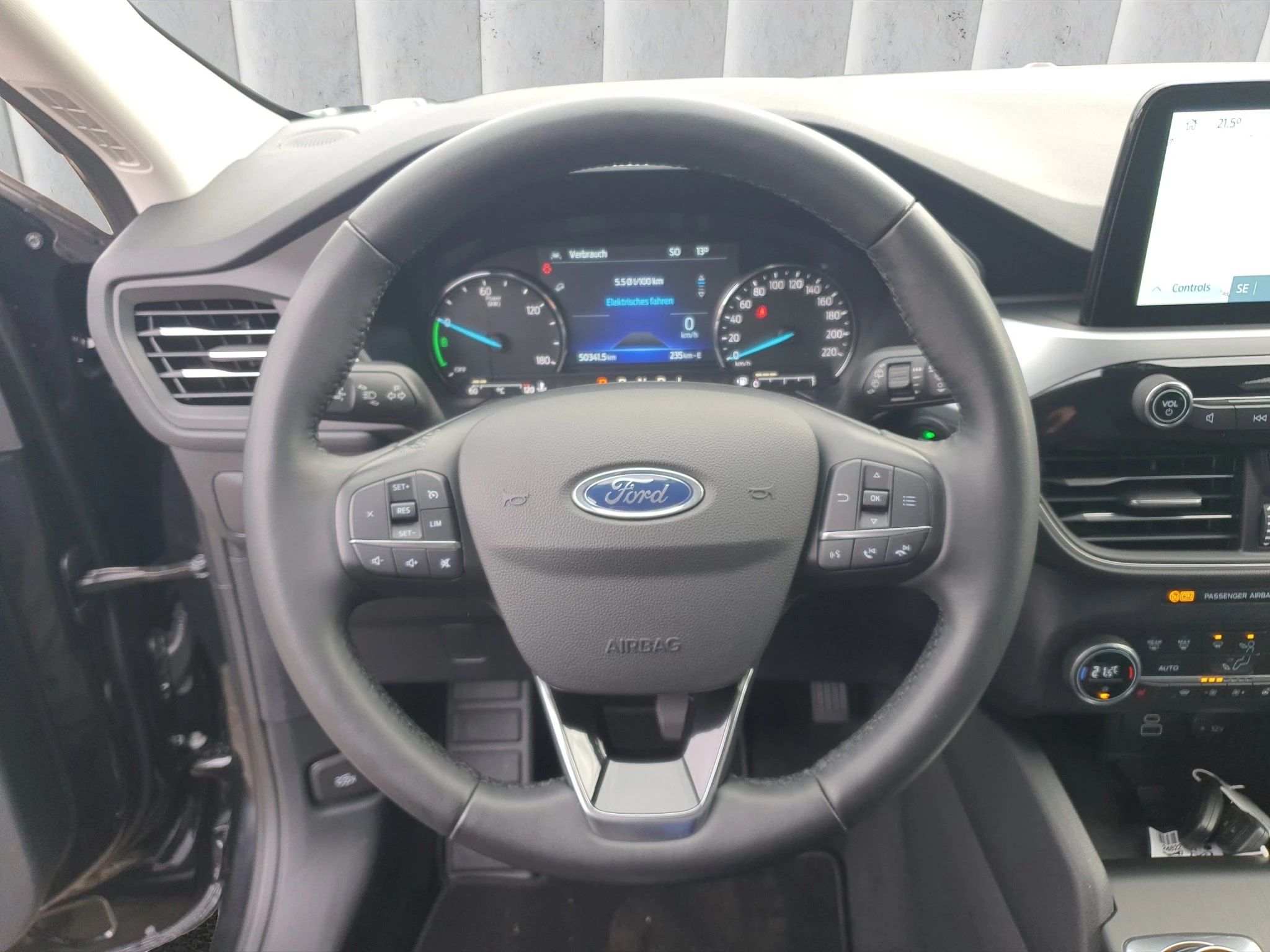 Ford-Kuga-image-12