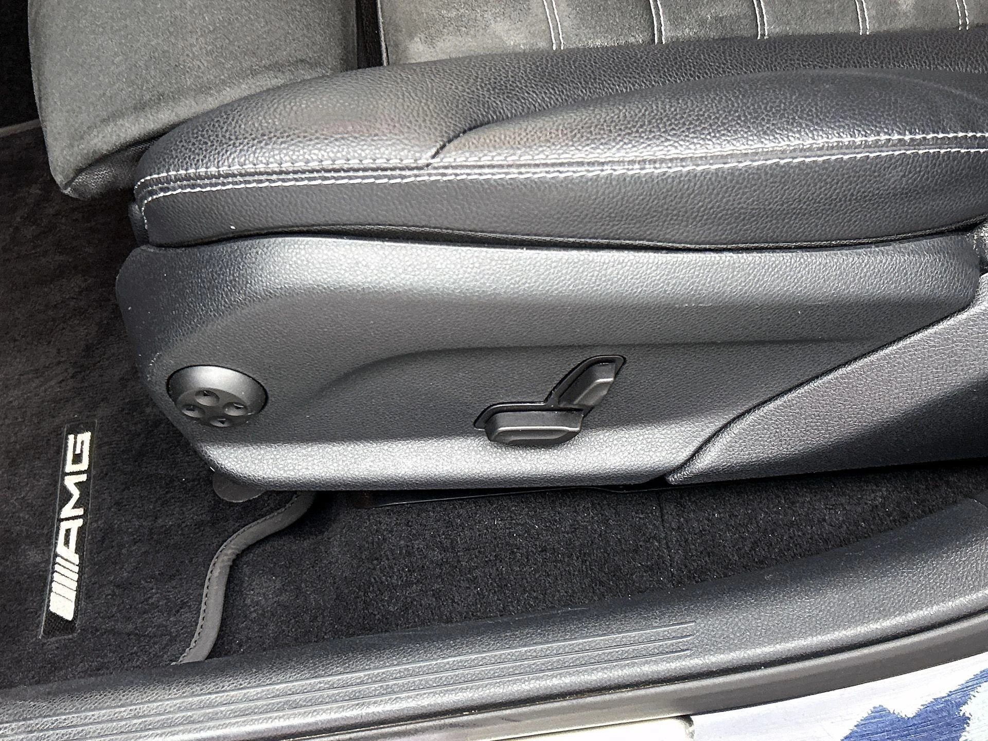 Mercedes-Benz-GLC-image-24