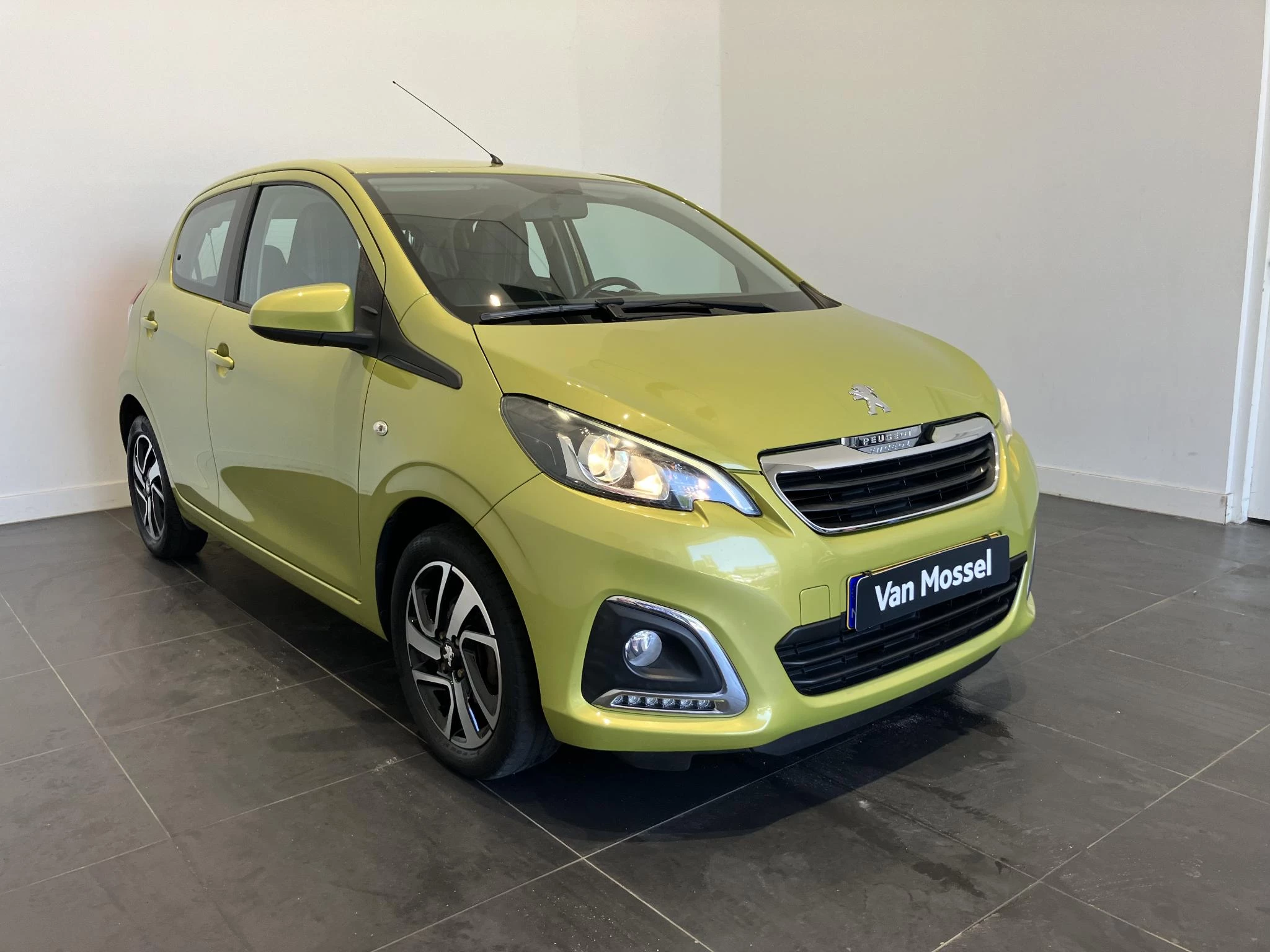 Peugeot 108 1.0 e-VTi Allure