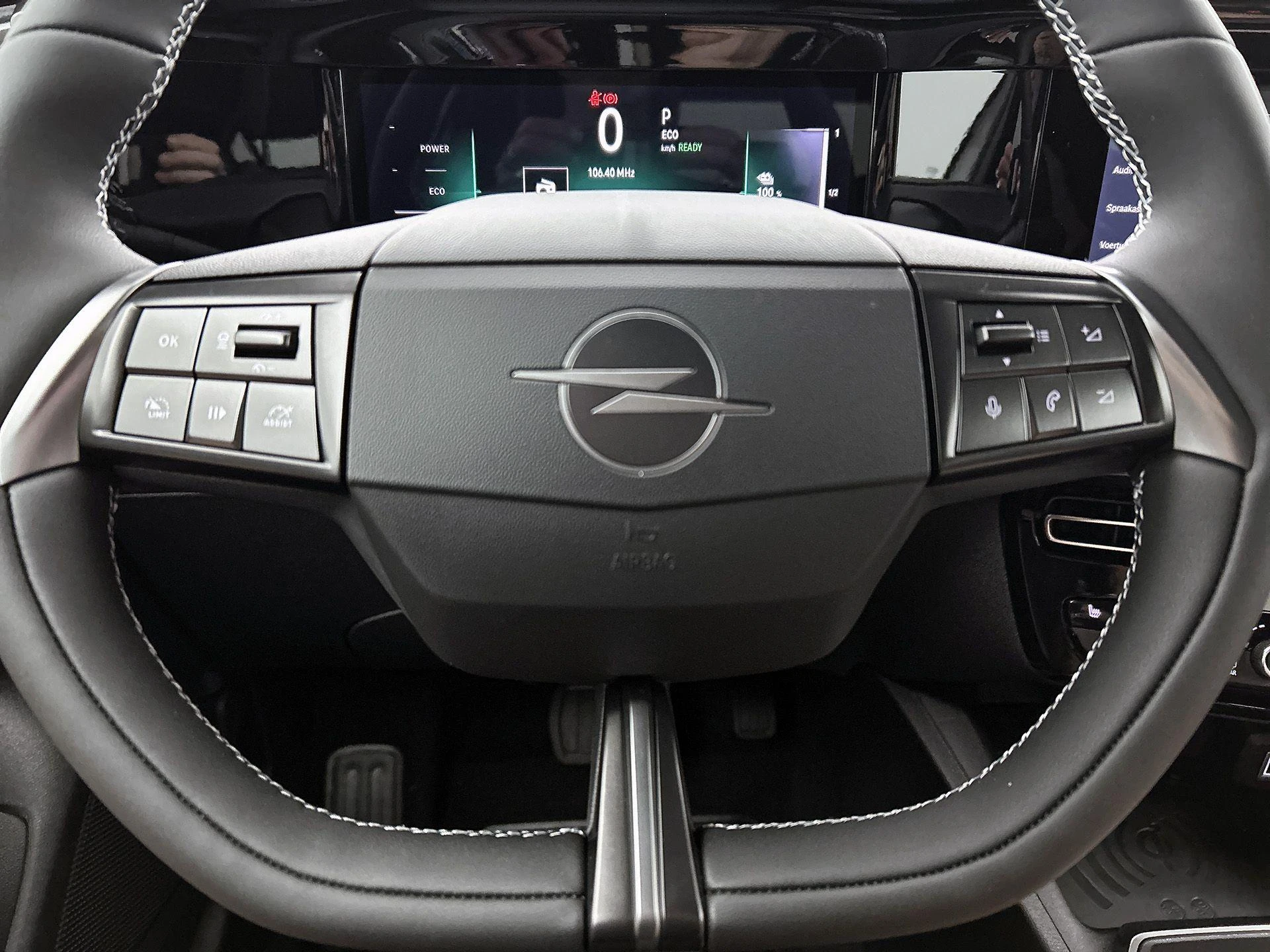 Opel-Mokka-e-image-42