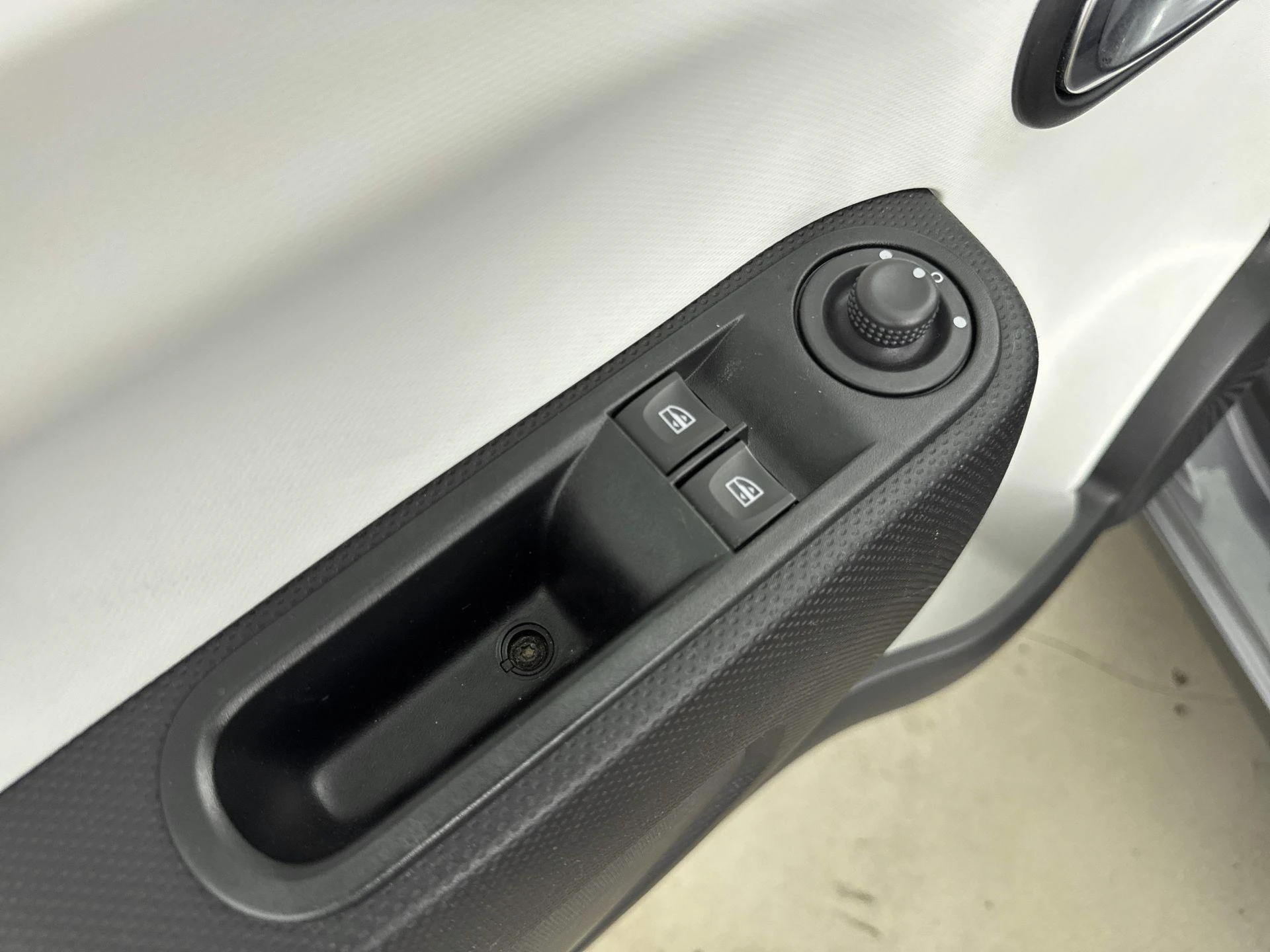 Renault-Twingo-image-21