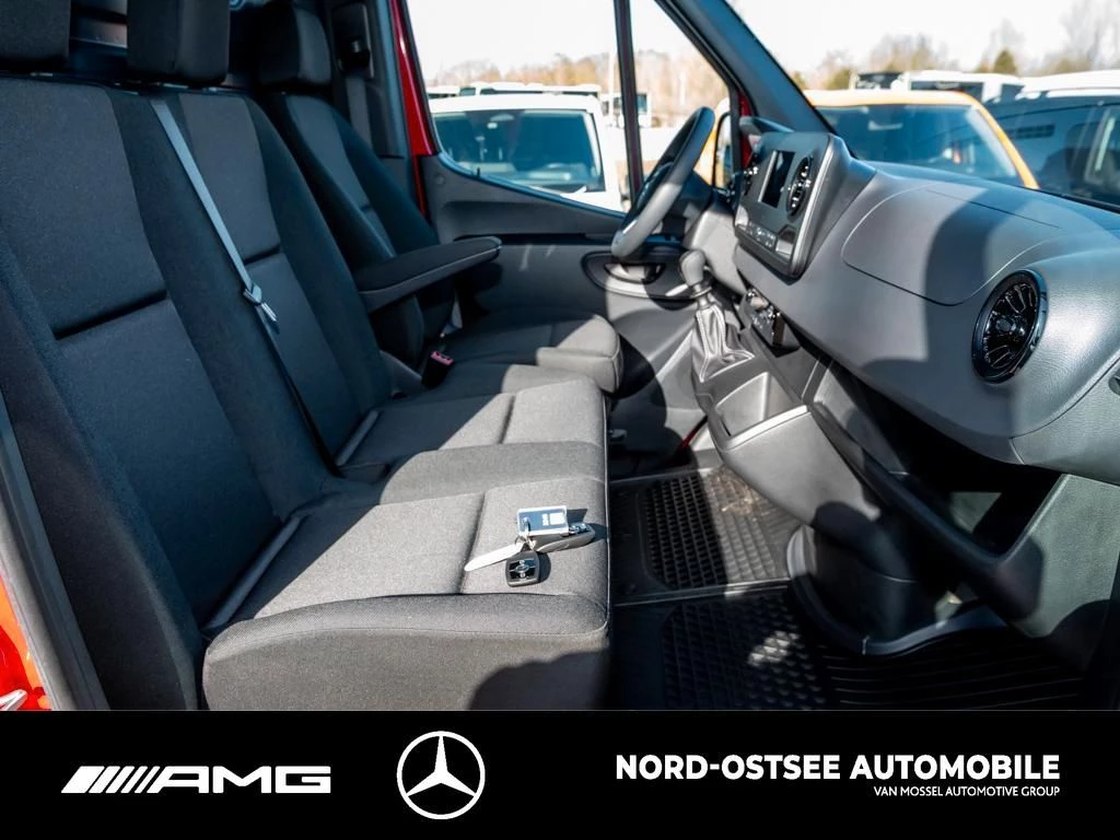 Mercedes-Benz Sprinter 315 L2H2 KLIMA 6 GANG KAMERA NAVI DAB