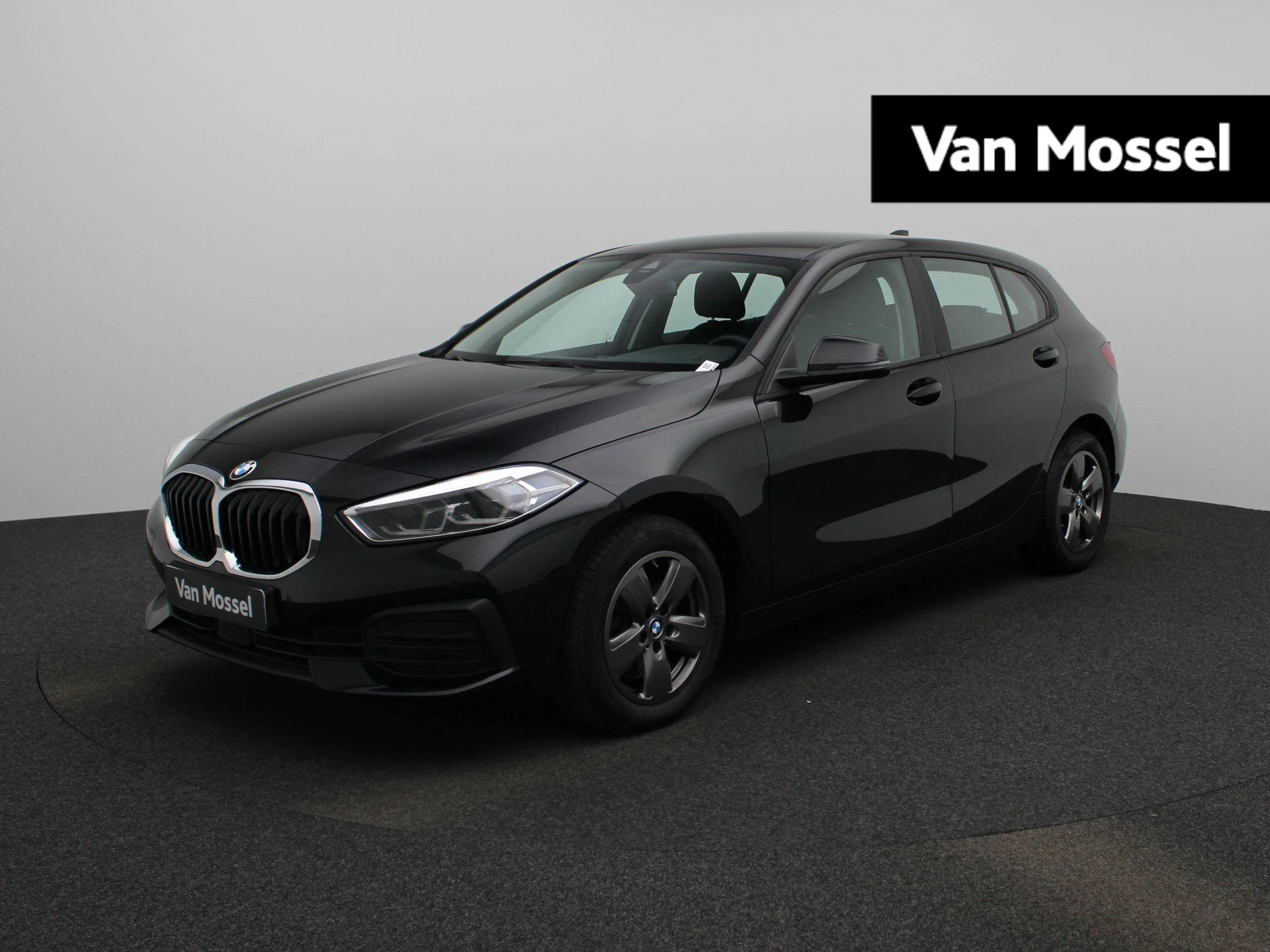 BMW-1 Reeks-image-0