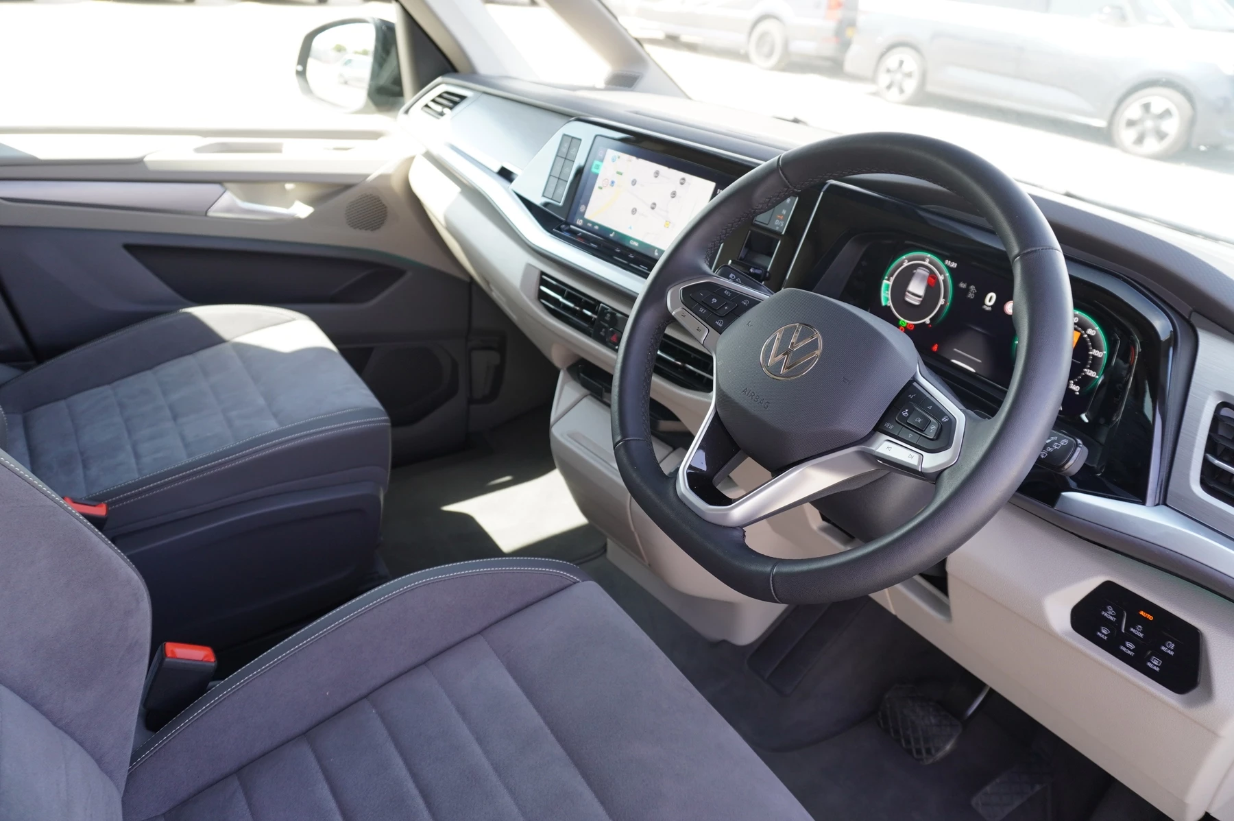 Volkswagen-California-image-5