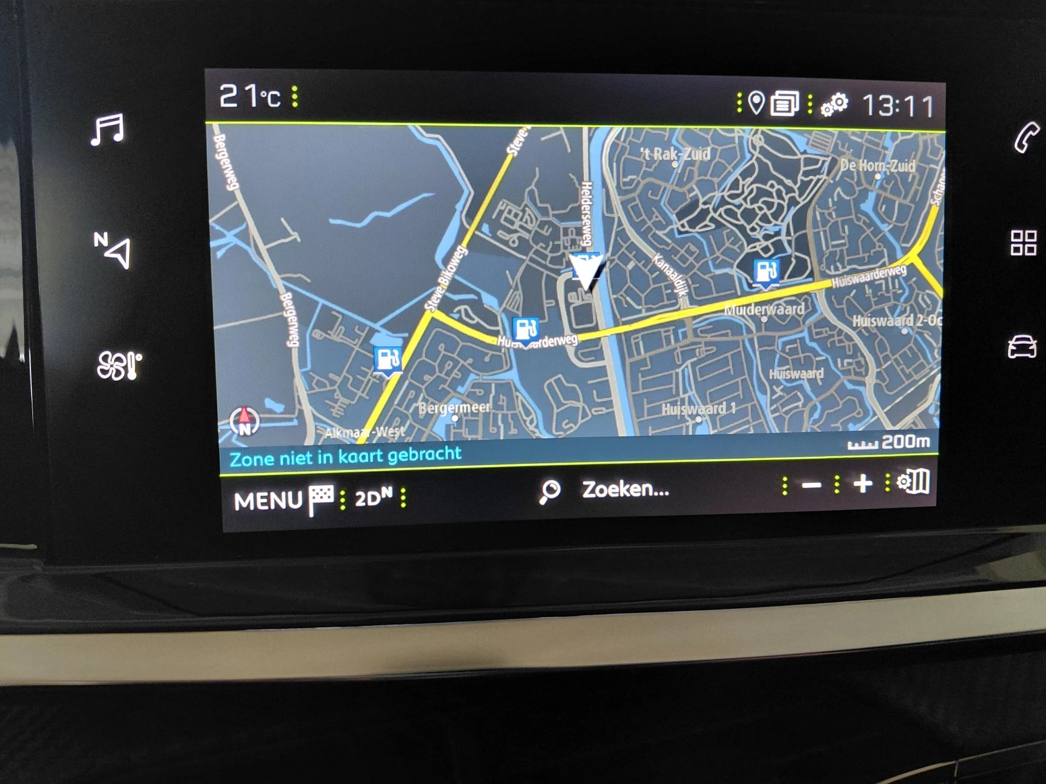 Peugeot-208-image-12