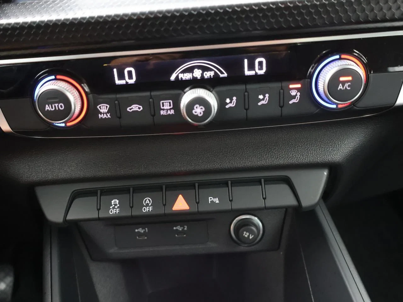 Audi-A1 Sportback-image-17