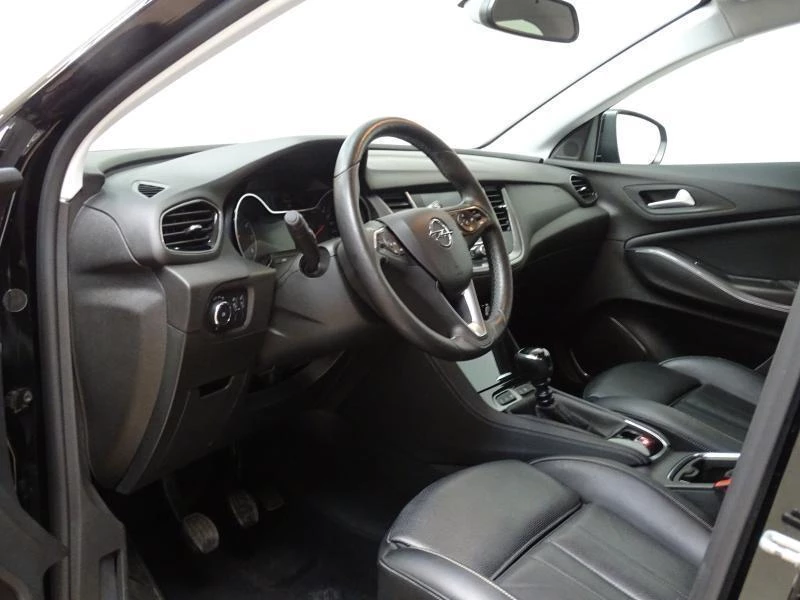 Opel-Grandland X-image-10