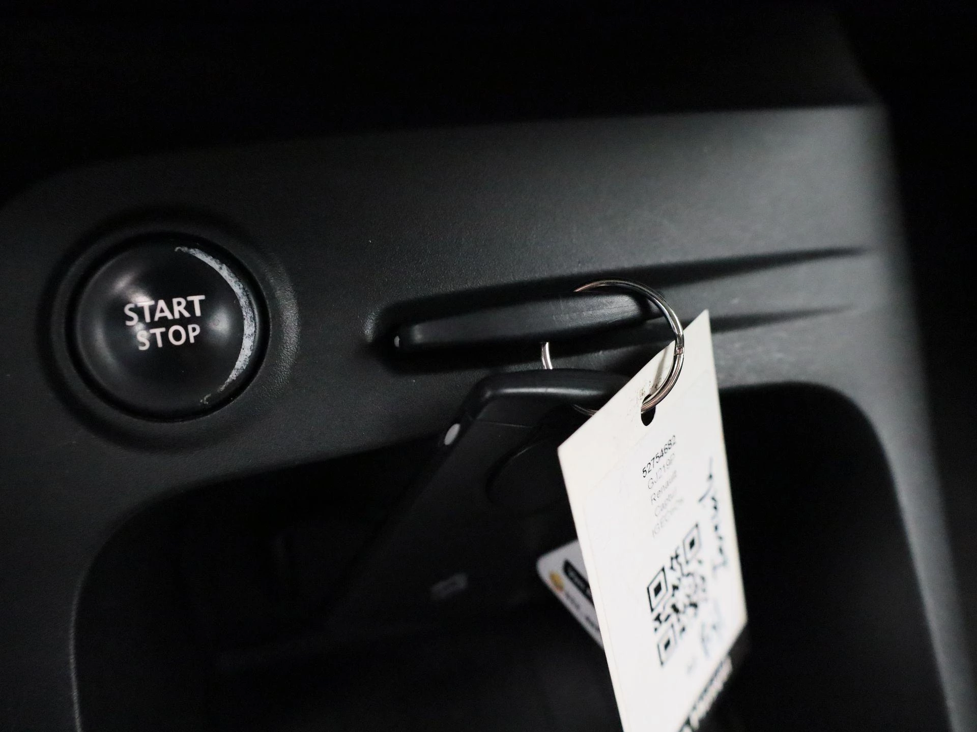 Renault-Captur-image-21