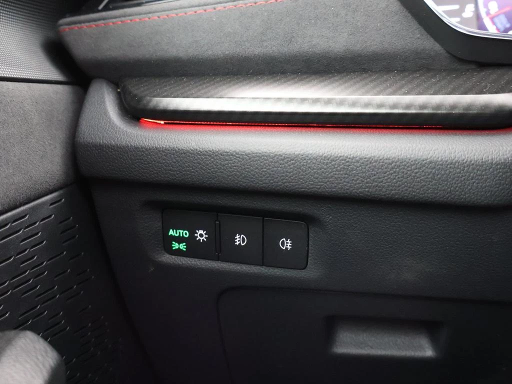 Škoda Octavia Combi RS Octavia Combi RS 2.0TSI 245PK *AUTOMAAT*PANODAK*ALCANTARA*LEDER*SPORTZETELS*TREKHAAK*CAMERA*ACC*PDC*...*