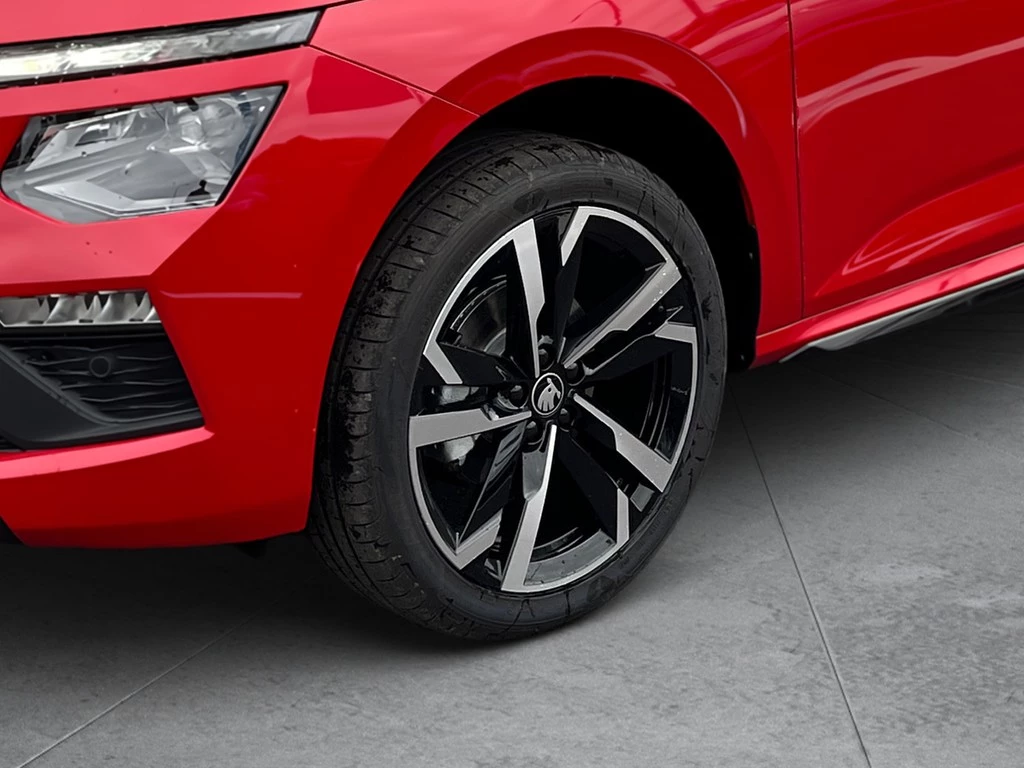 Škoda Kamiq 1.5 TSI 110 kW DSG Monte Carlo, AHK, Navi SKL