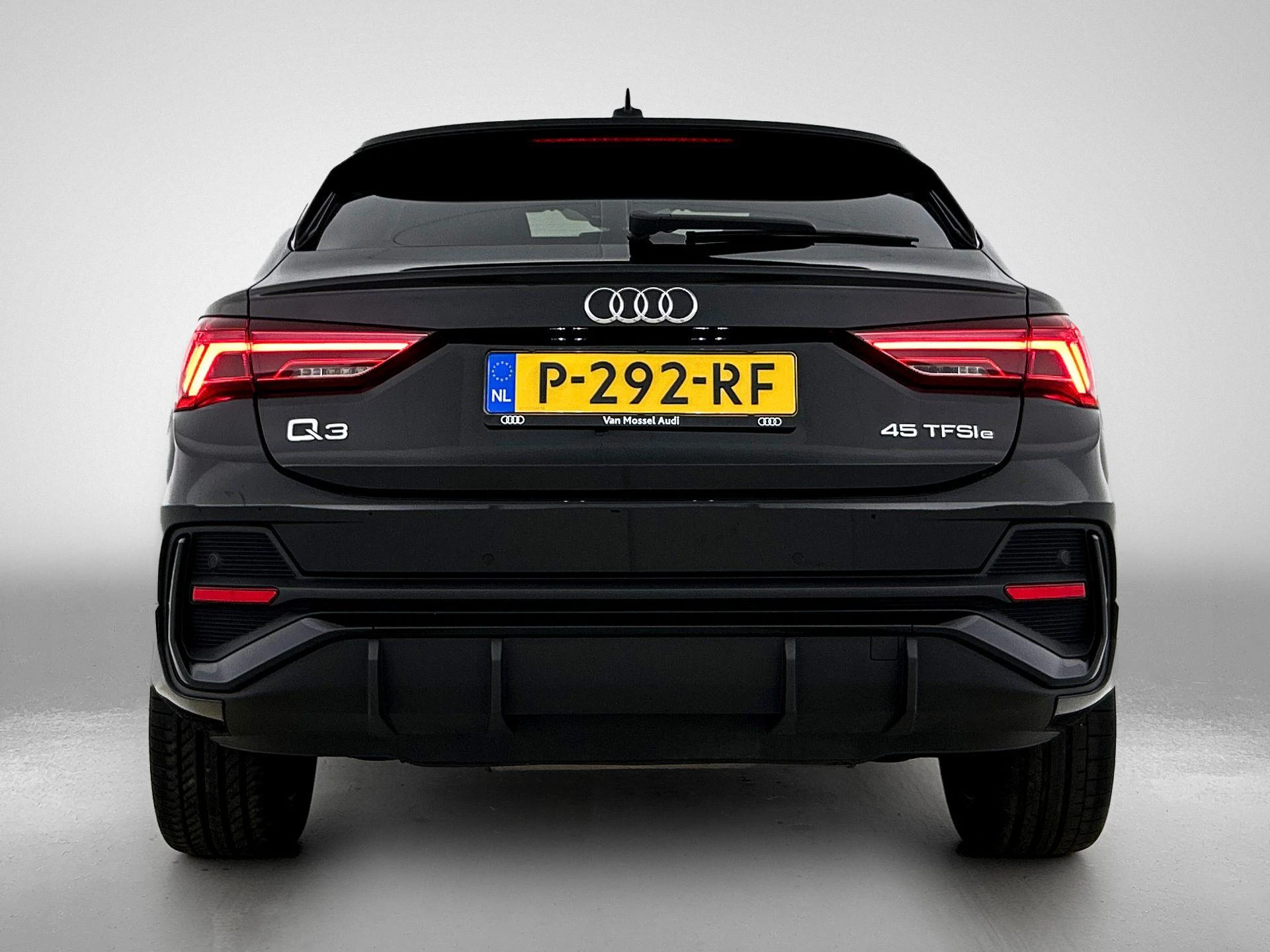 Audi-Q3-image-2