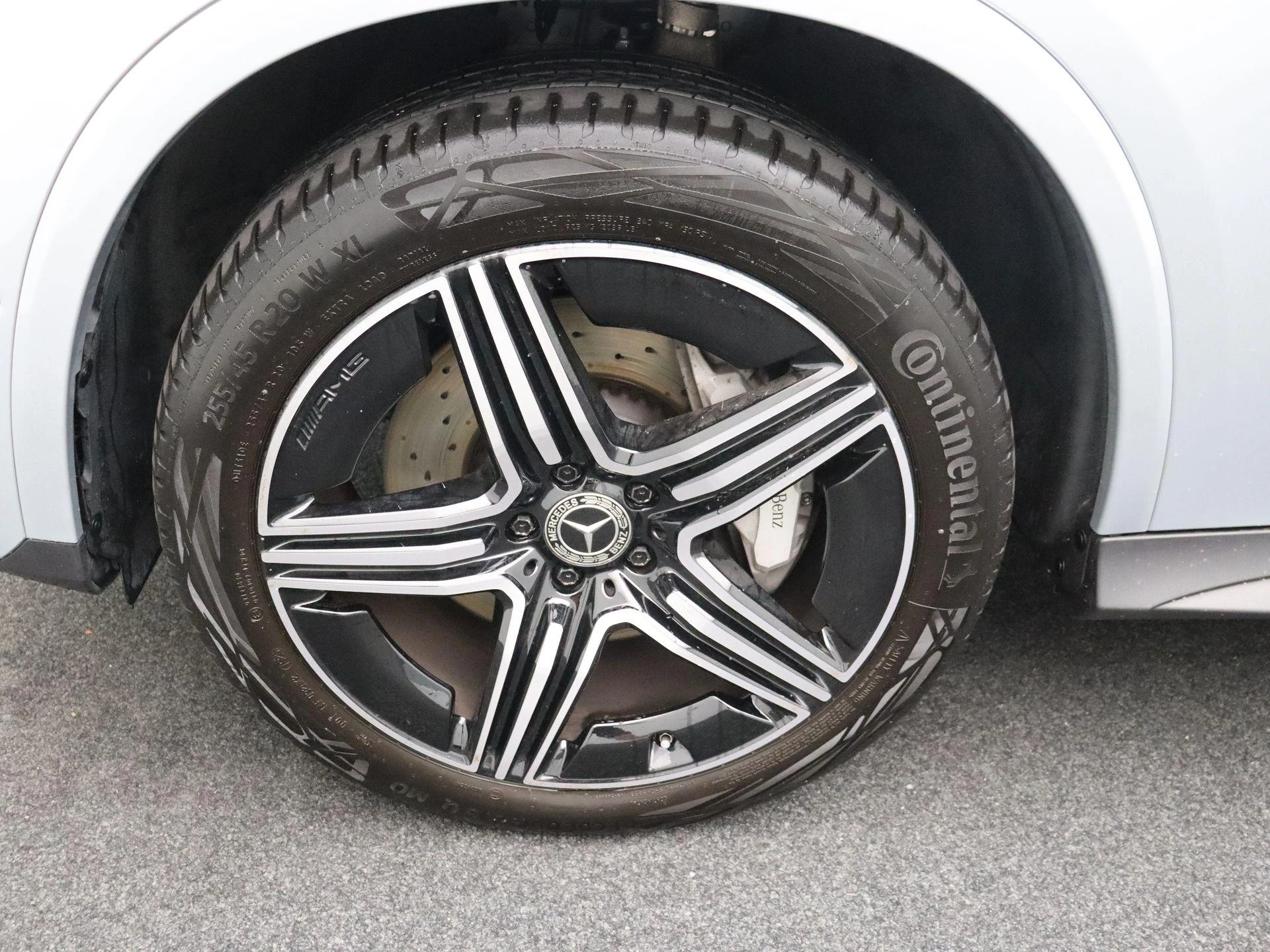 Mercedes-Benz-GLC-image-6