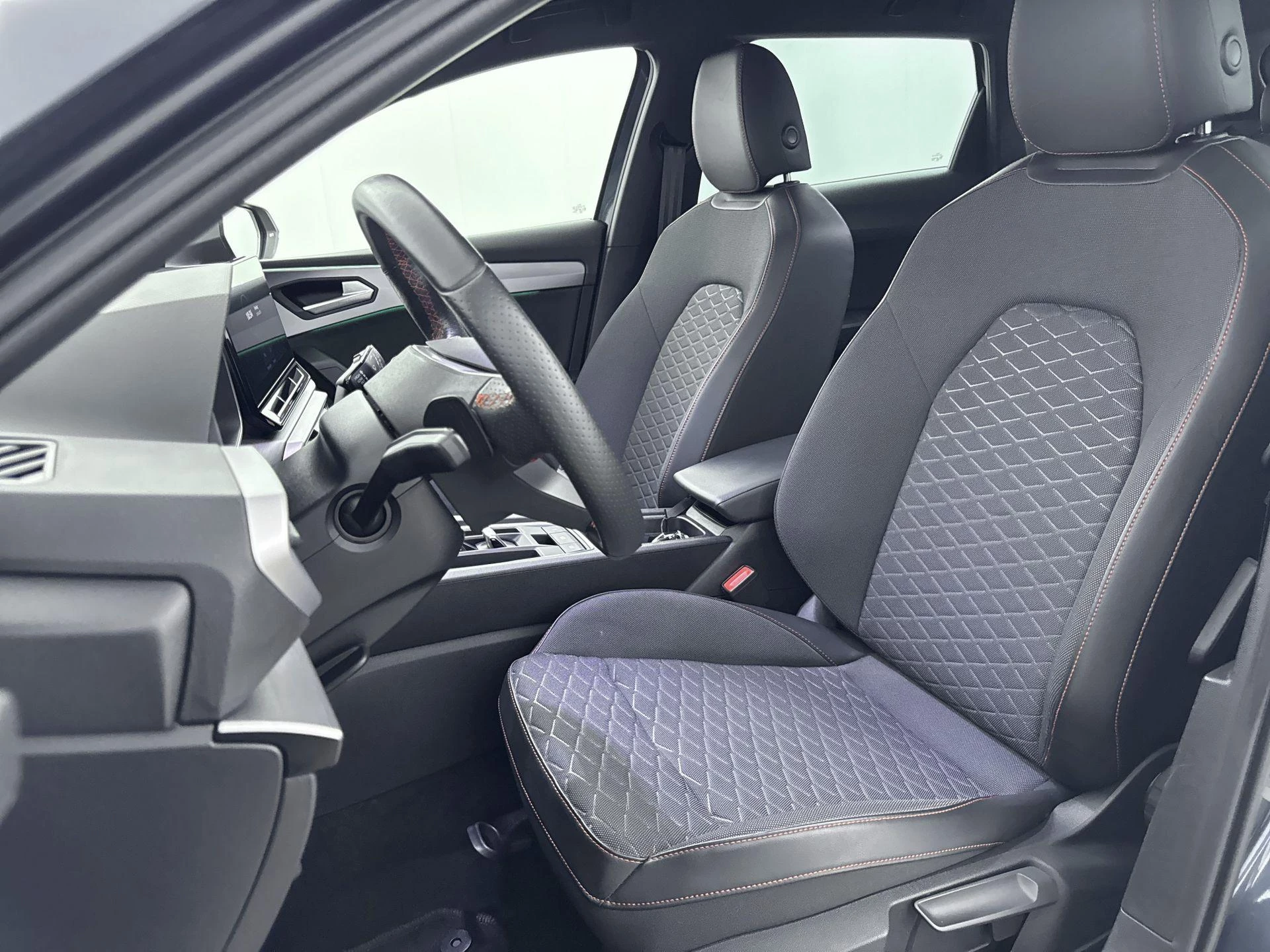 SEAT-Leon-image-27