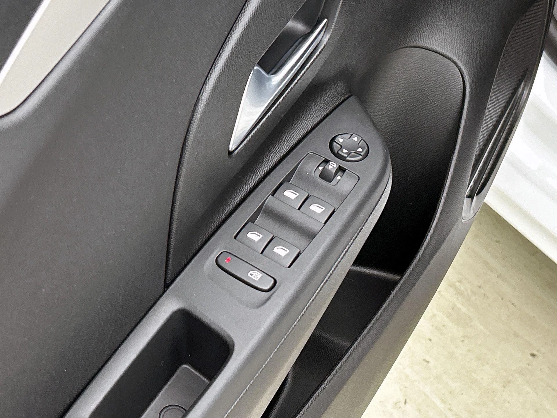 Opel-Corsa-e-image-28