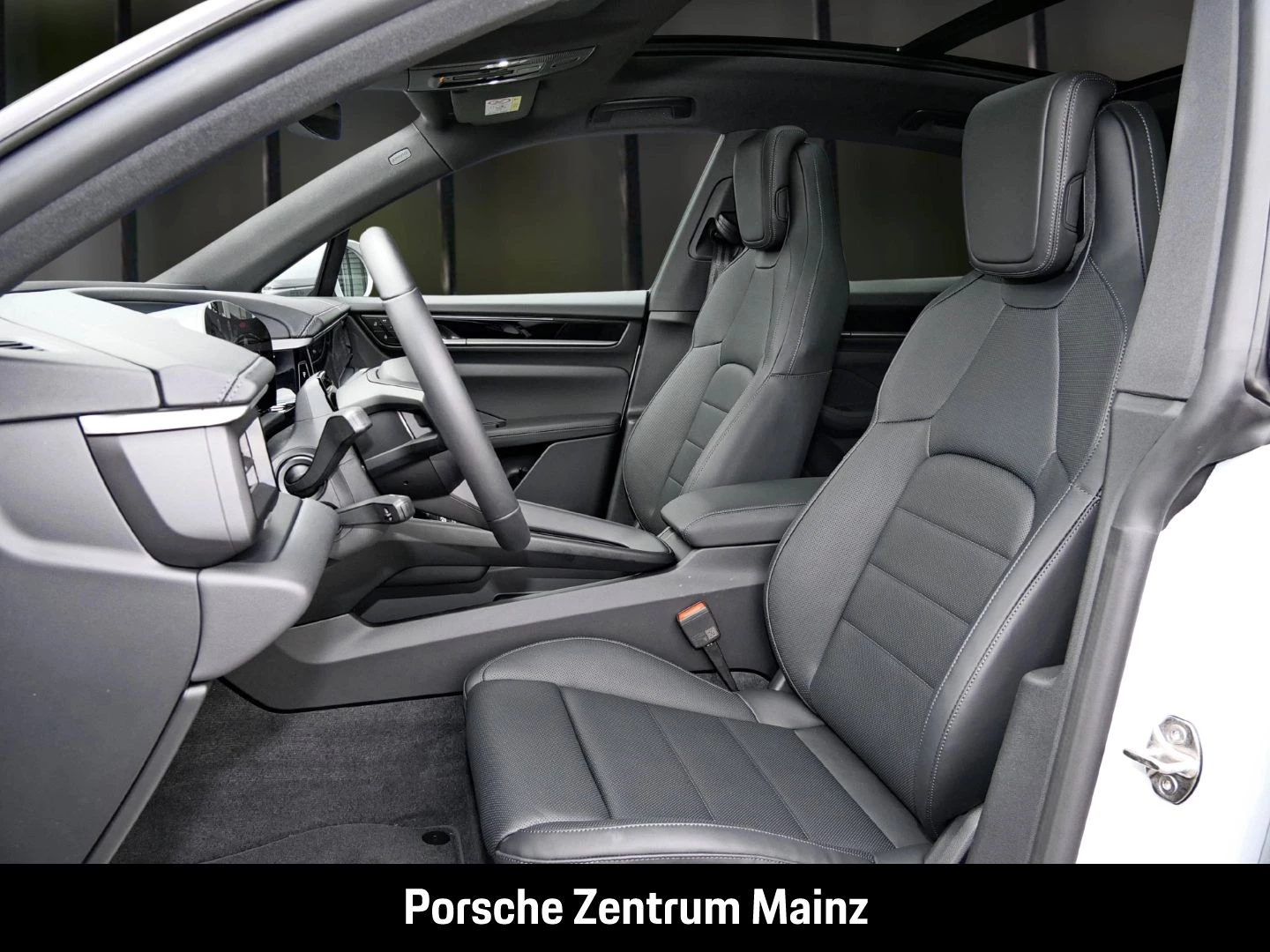 Porsche Macan BOSE Sitzbelüftung Abstandstempomat s