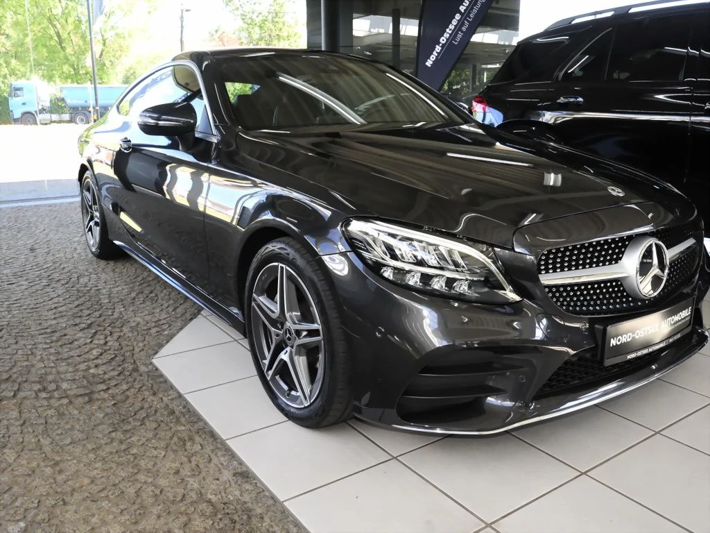 Mercedes-Benz-C-Klasse 200-image-4