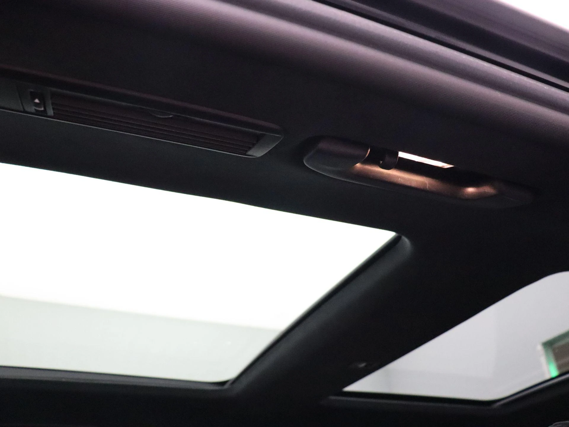 Mercedes-Benz-Classe V-image-27