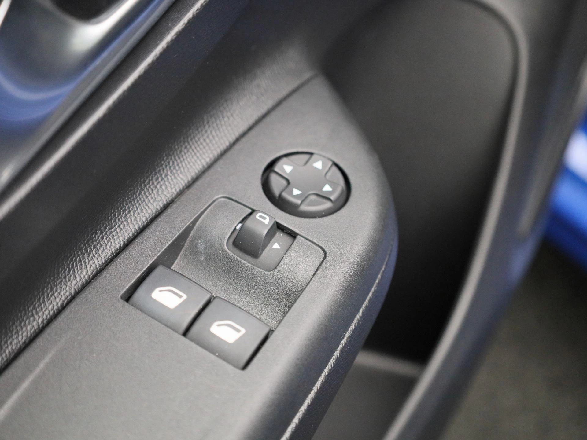 Opel-Corsa-image-27