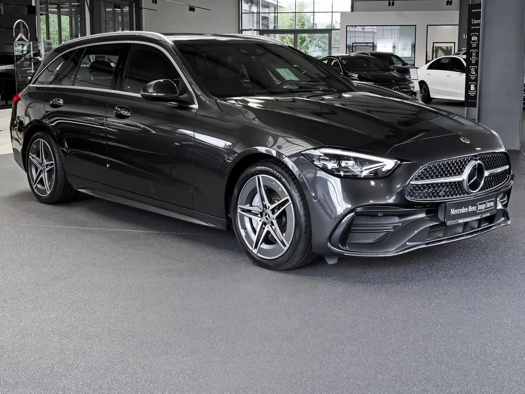 Mercedes-Benz-C-Klasse 300-image-3