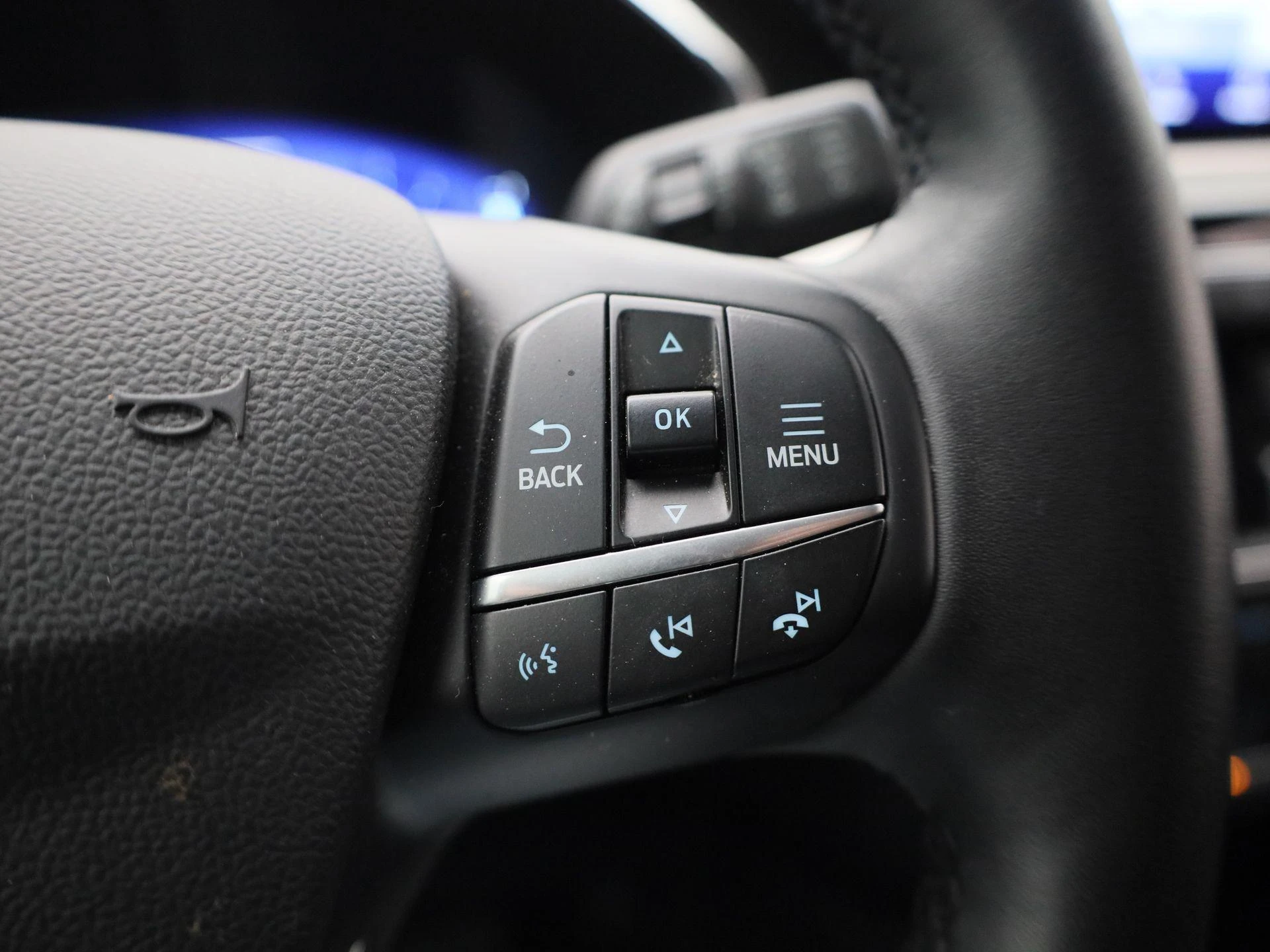 Ford-Kuga-image-17