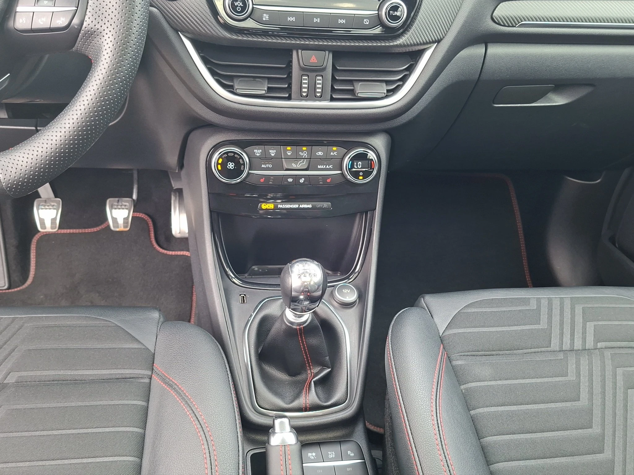 Ford-Puma-image-13