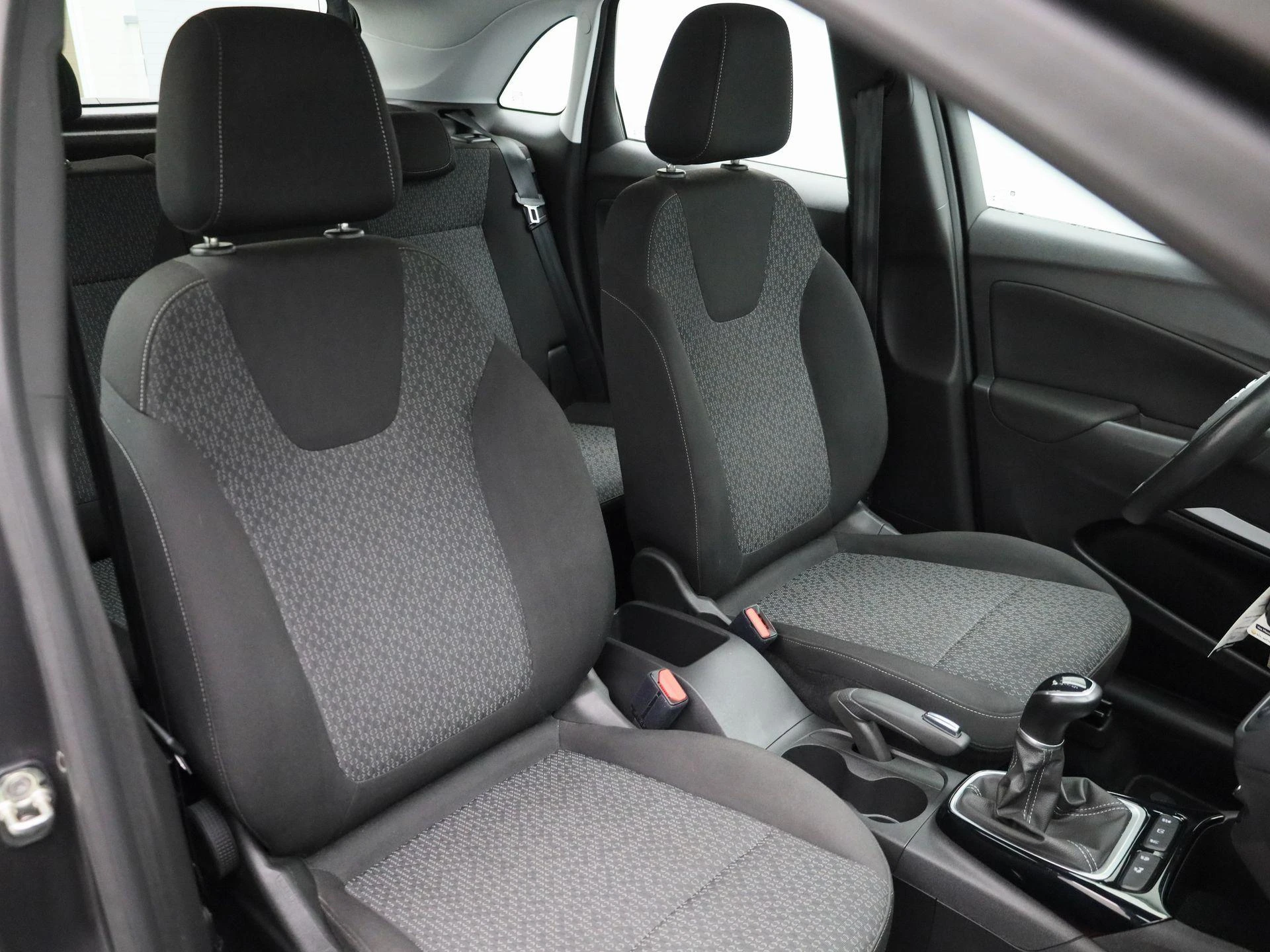 Opel-Crossland-image-35