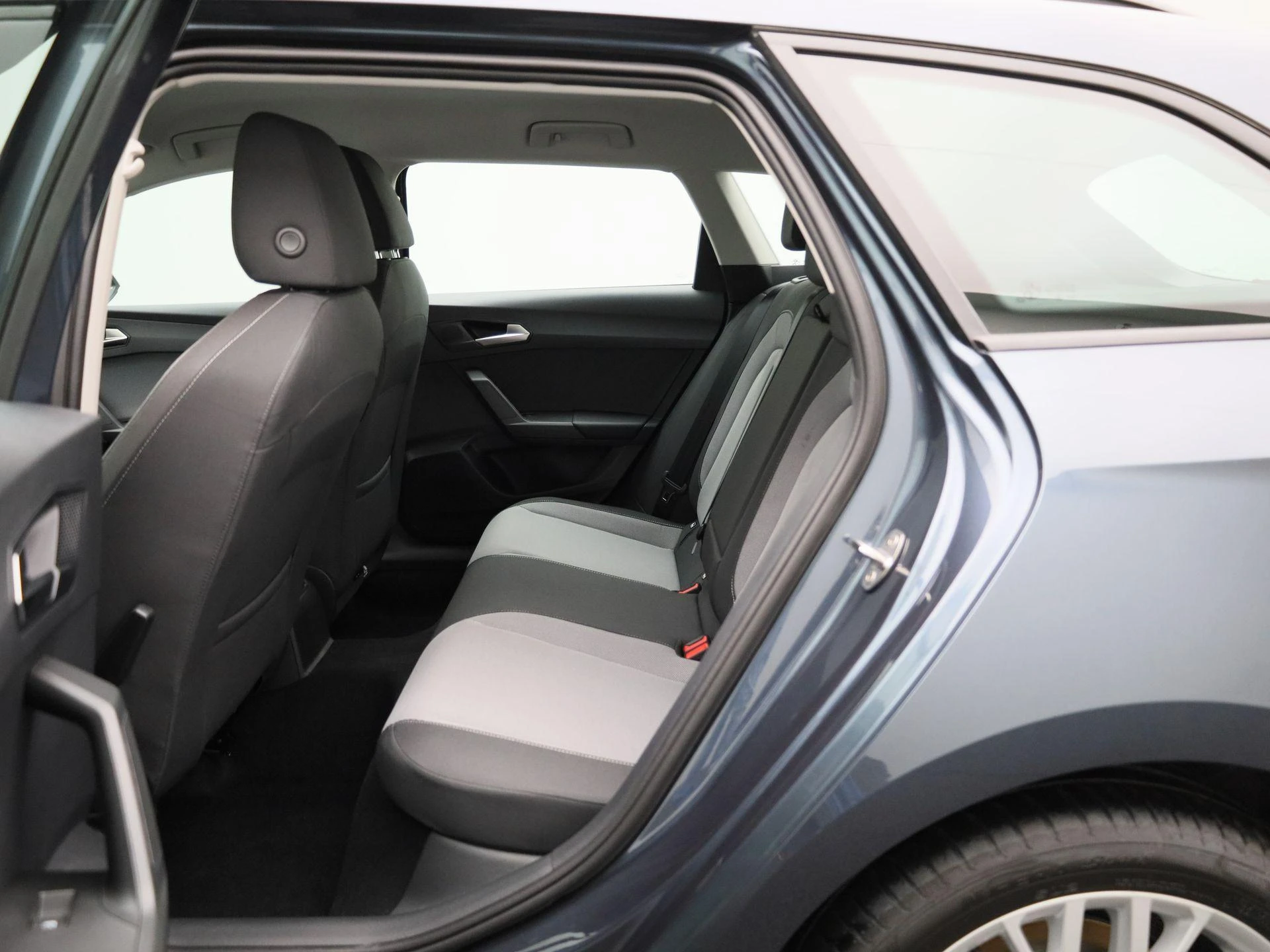 SEAT-Leon-image-10