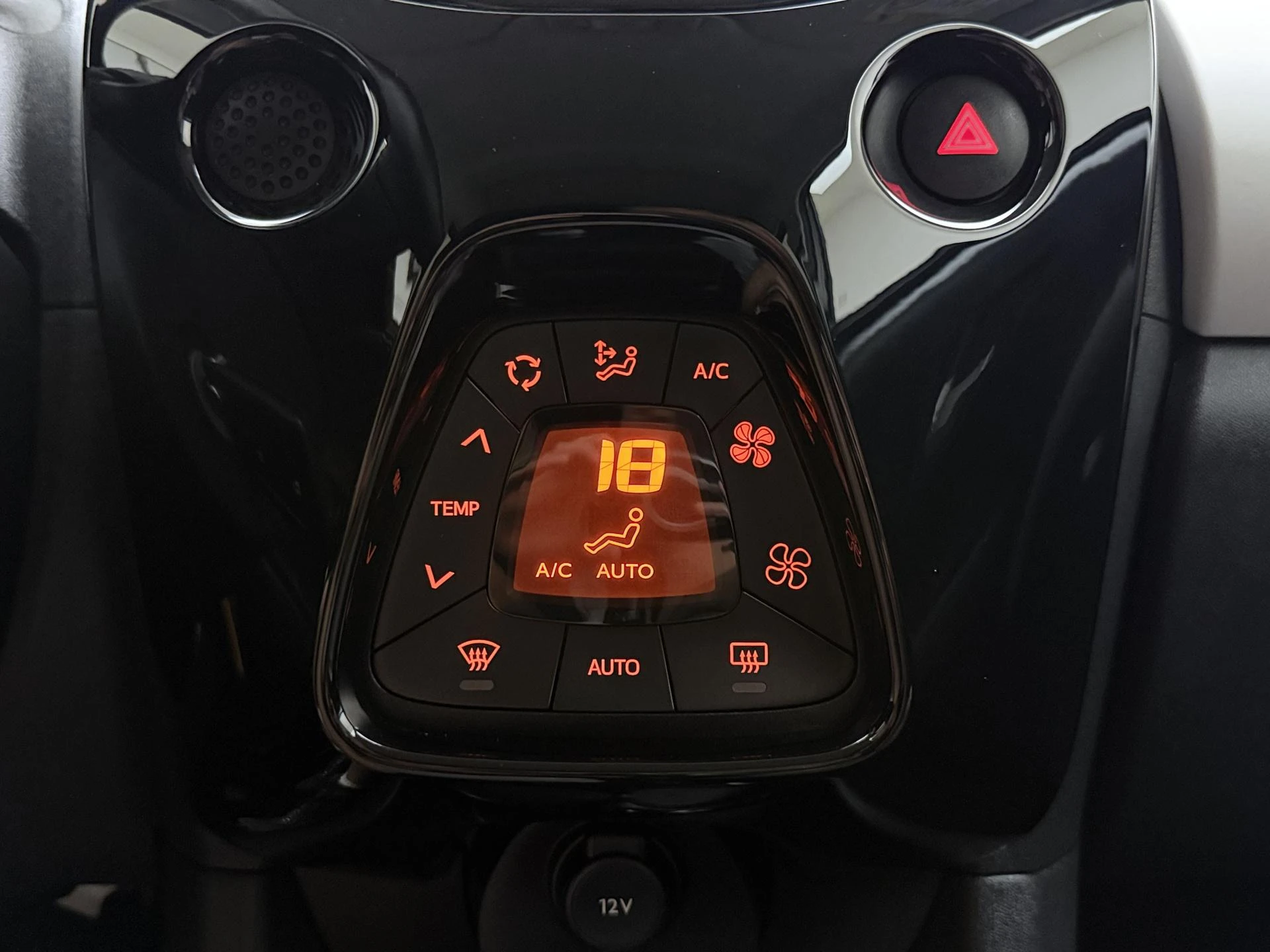 Peugeot-108-image-19