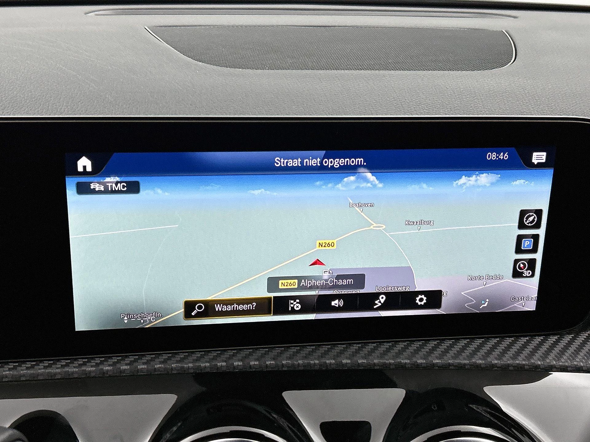 Mercedes-Benz-CLA-image-27
