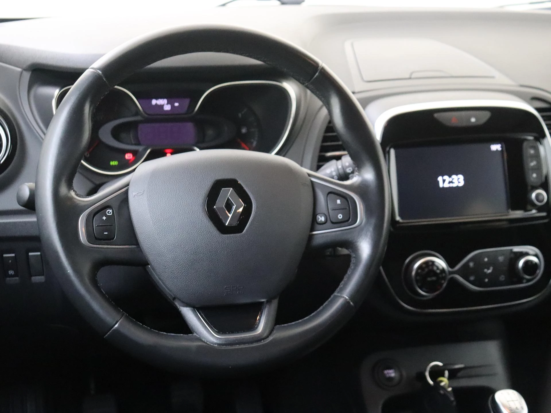 Renault-Captur-image-13