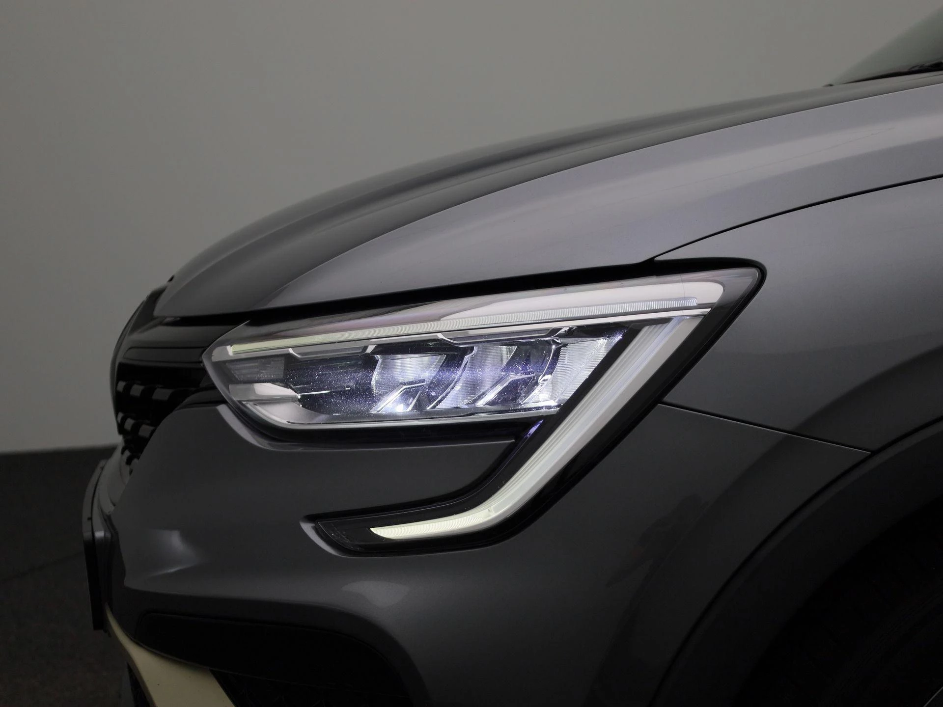 Renault-Arkana-image-14