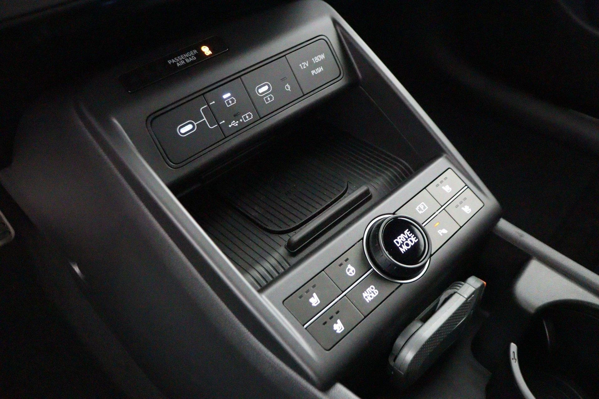 Hyundai-Kona-image-65