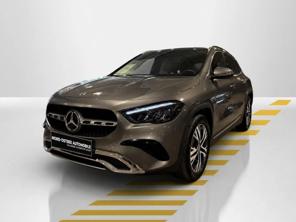 Mercedes-Benz-GLA 200 d-image-1