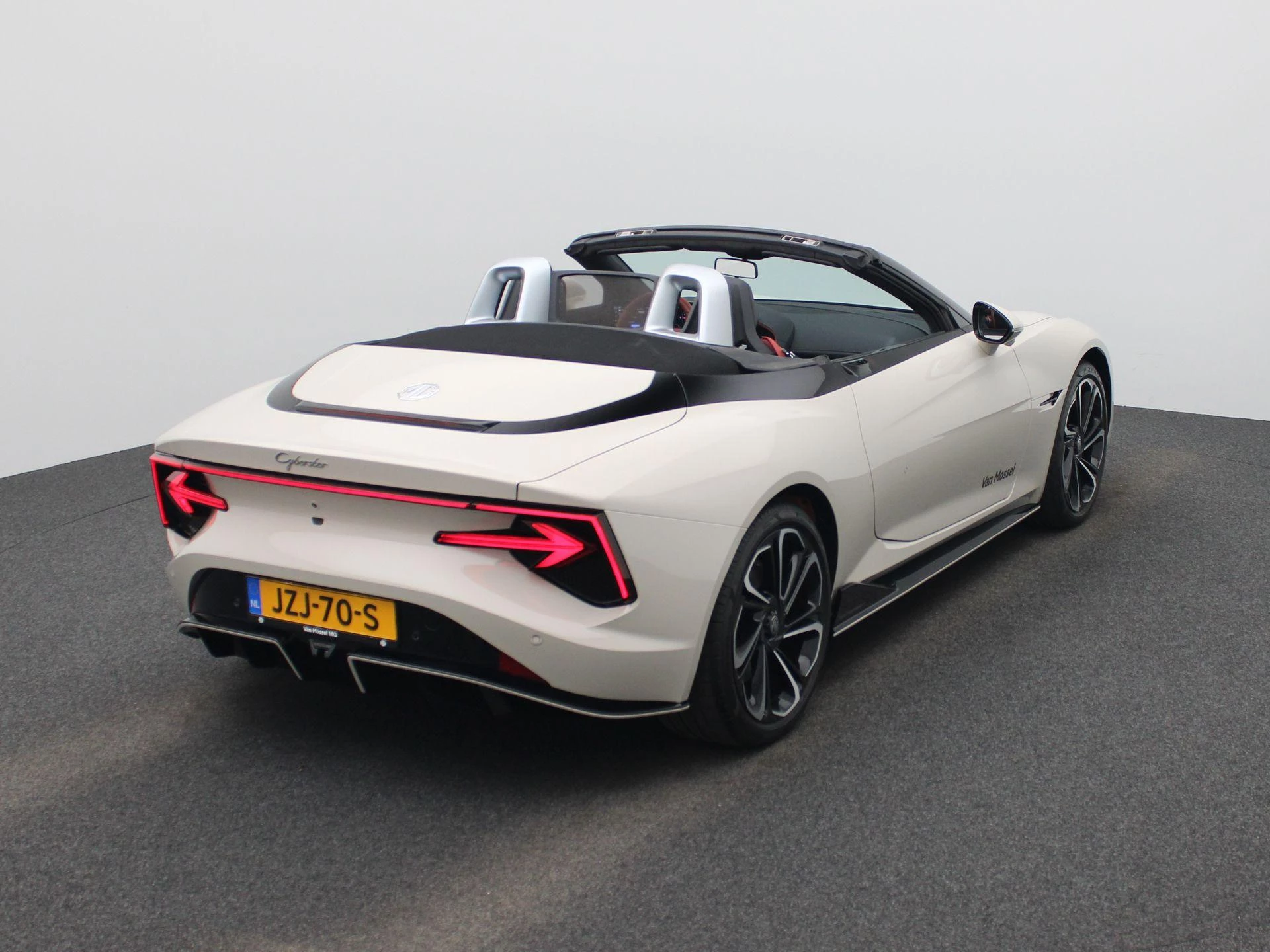 MG Cyberster GT AWD Dual Motor 77kWh