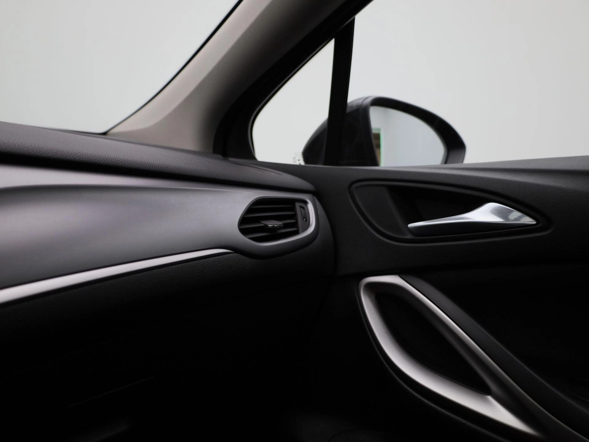 Opel-Astra-image-22
