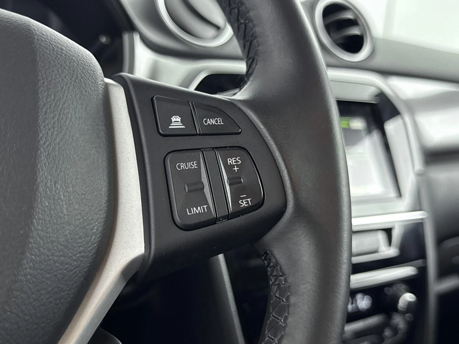 Suzuki-Vitara-image-8