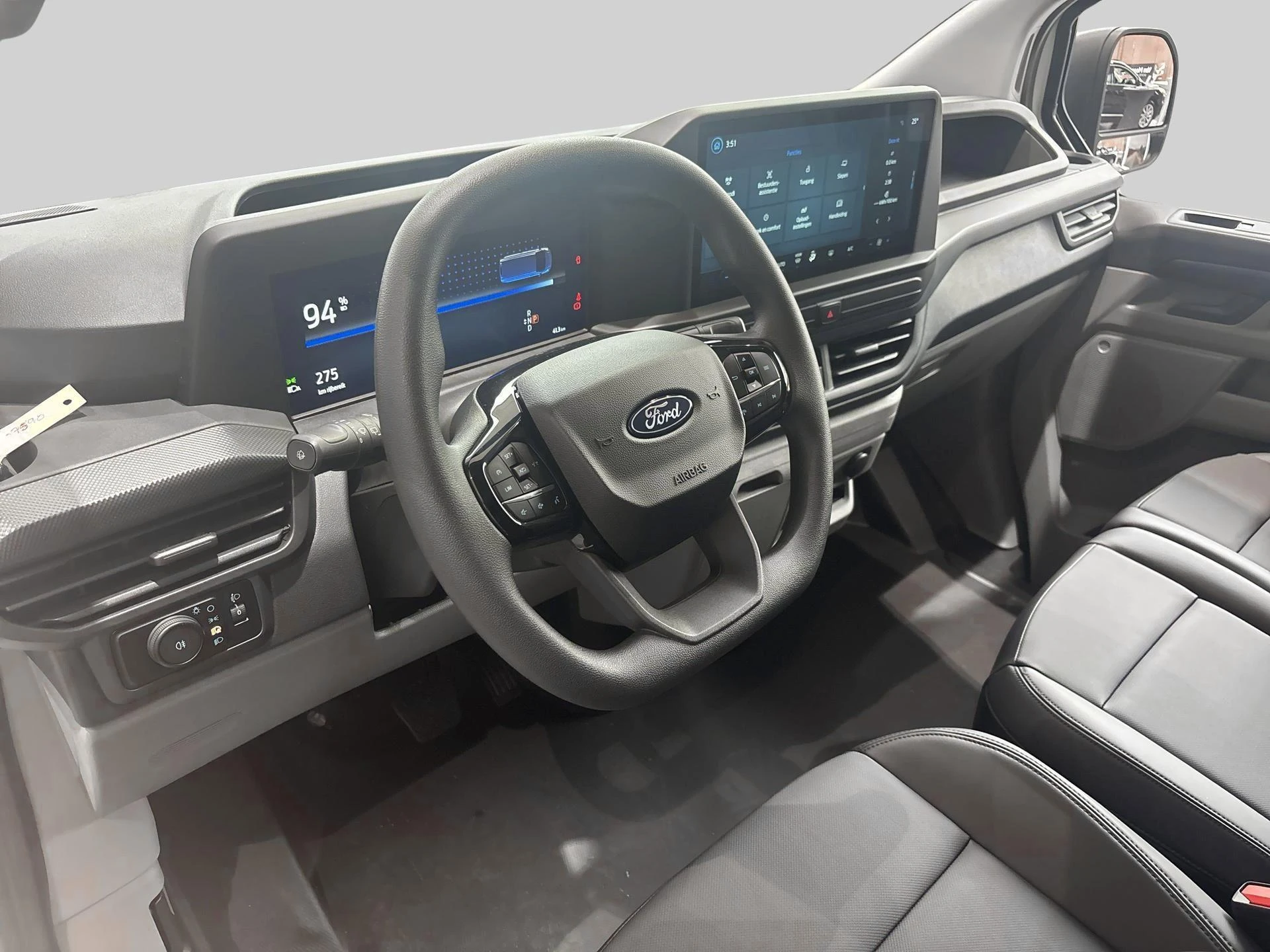 Ford-E-Transit Custom-image-8