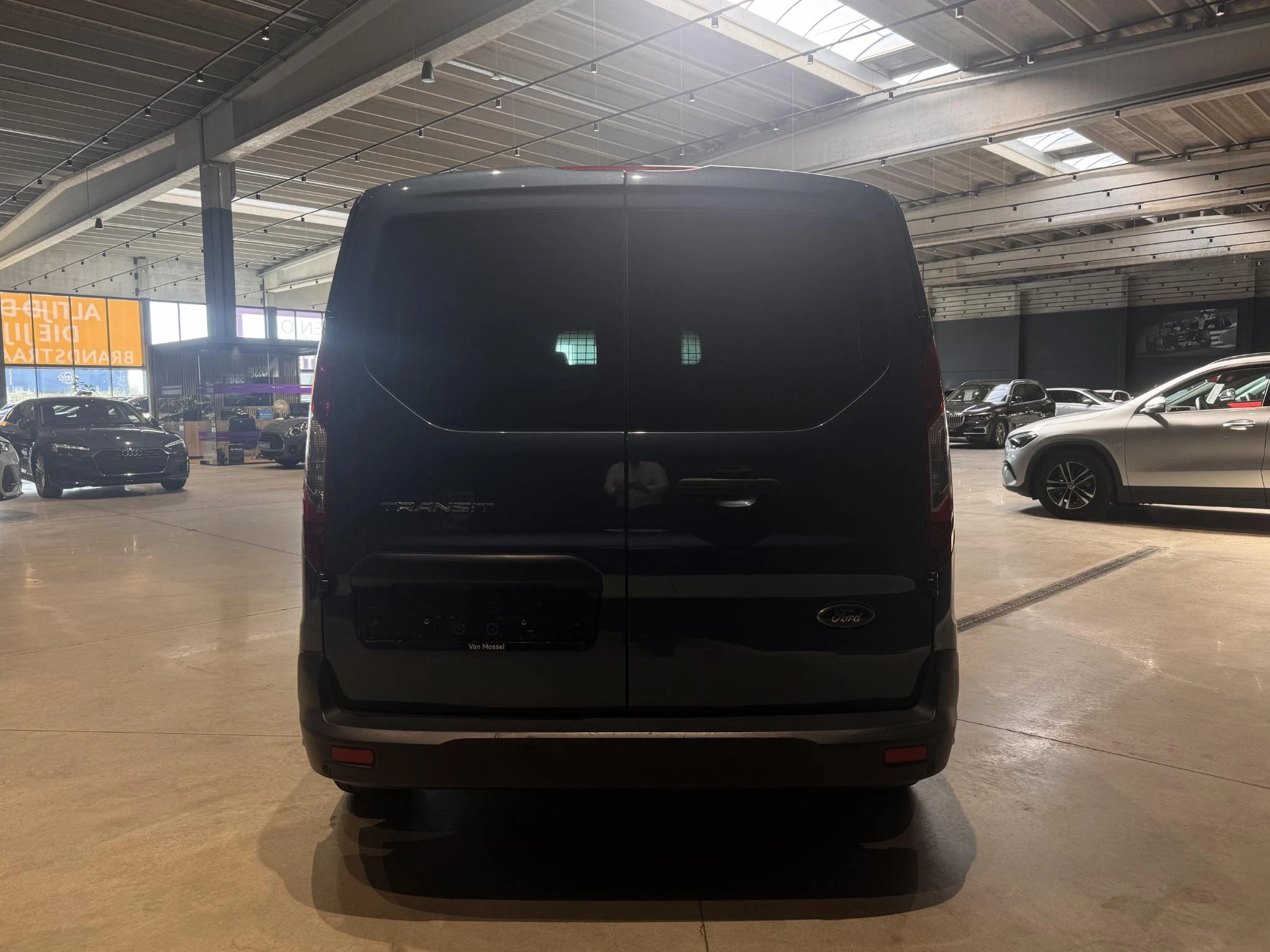 Ford-Transit Connect-image-6