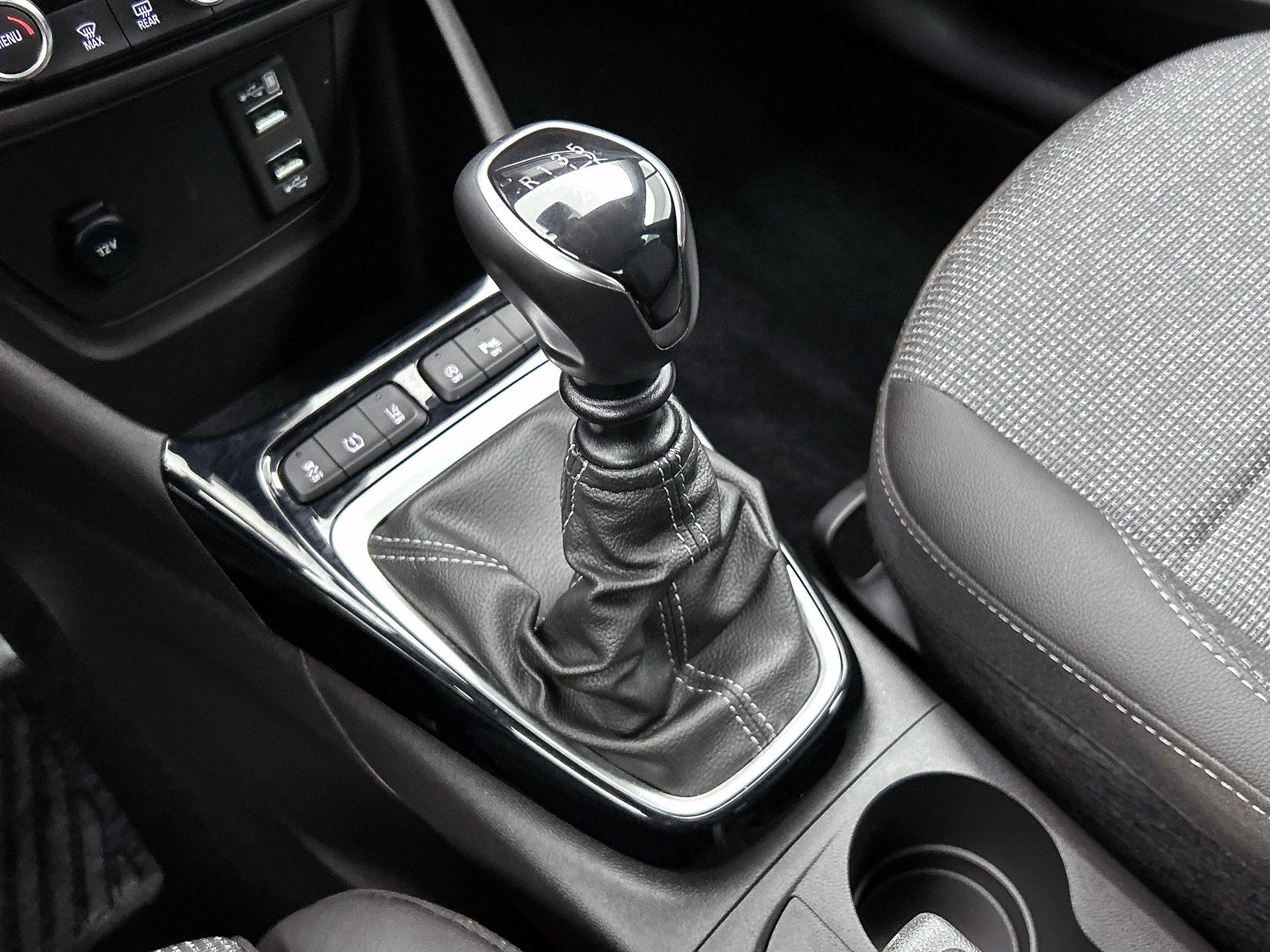 Opel-Crossland-image-13