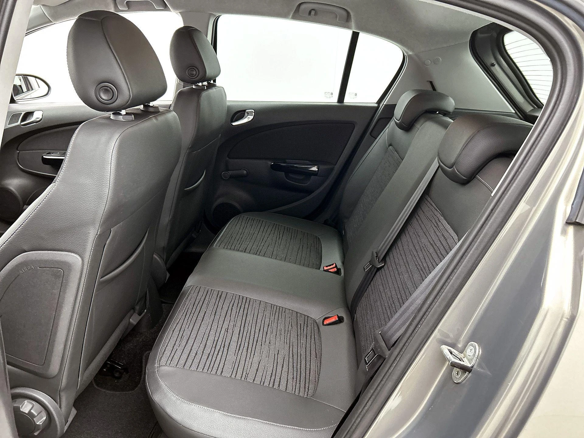 Opel-Corsa-image-27