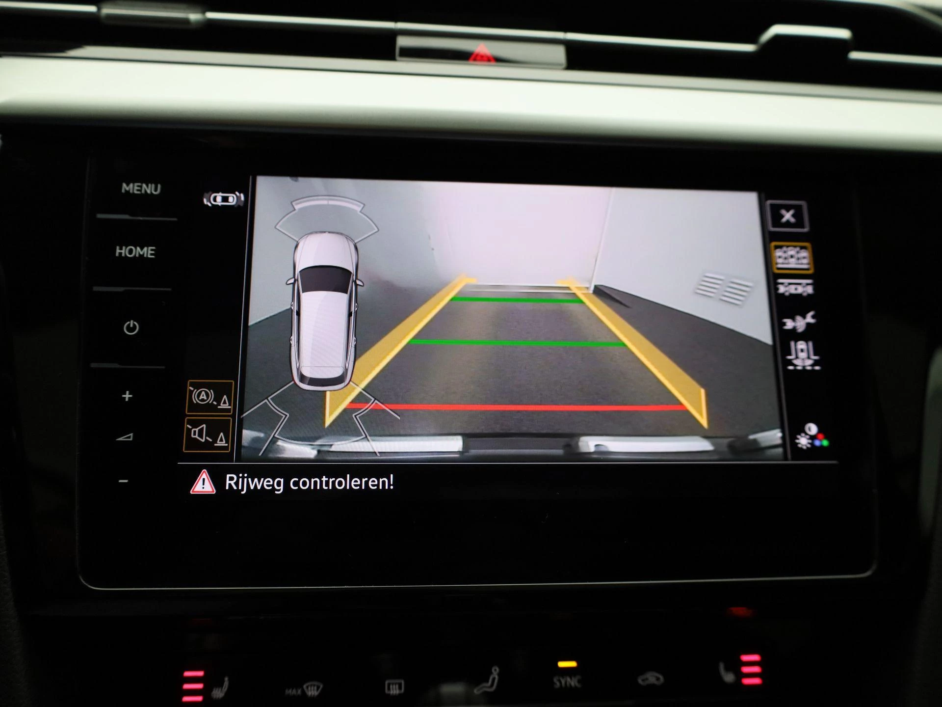 Volkswagen-Arteon-image-30