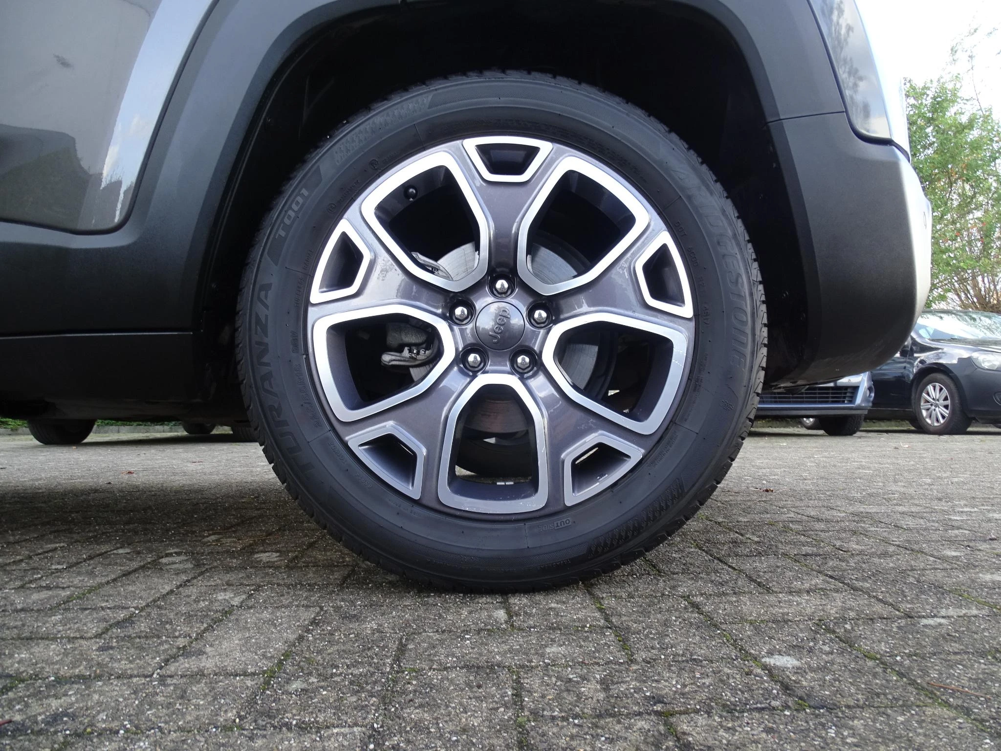 Jeep-Renegade-image-10