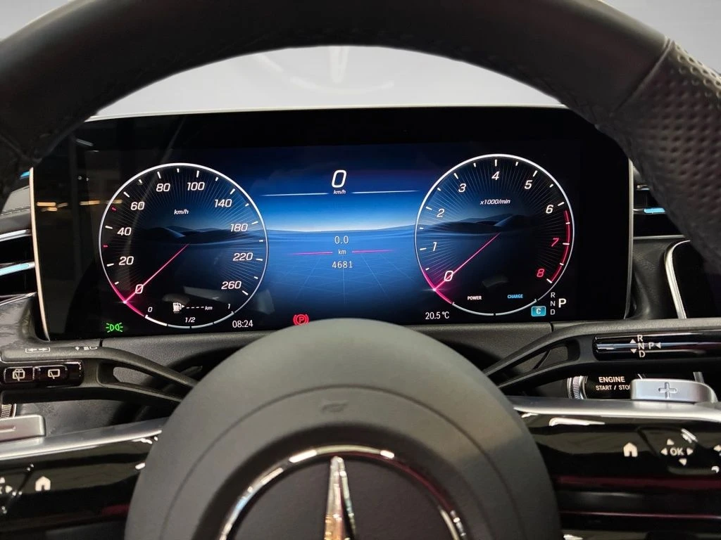 Mercedes-Benz-E-Klasse 200-image-6