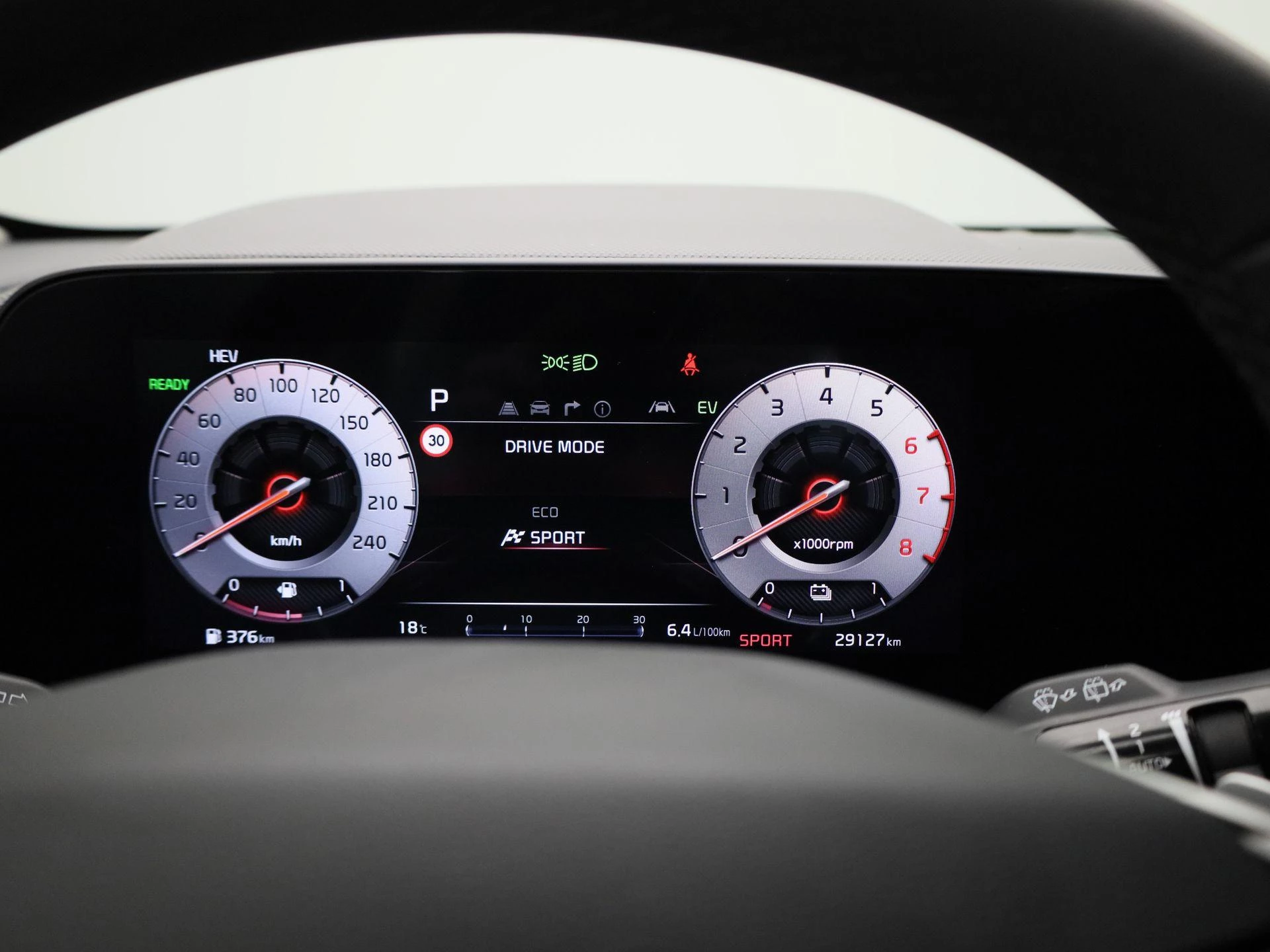 Kia-Niro-image-23