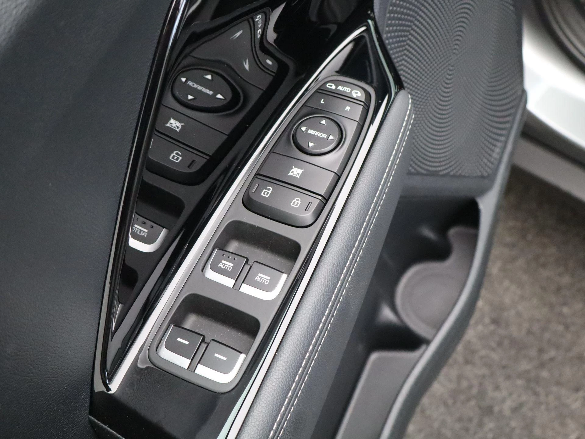 Kia Niro 1.6 GDi Hybrid DynamicLine