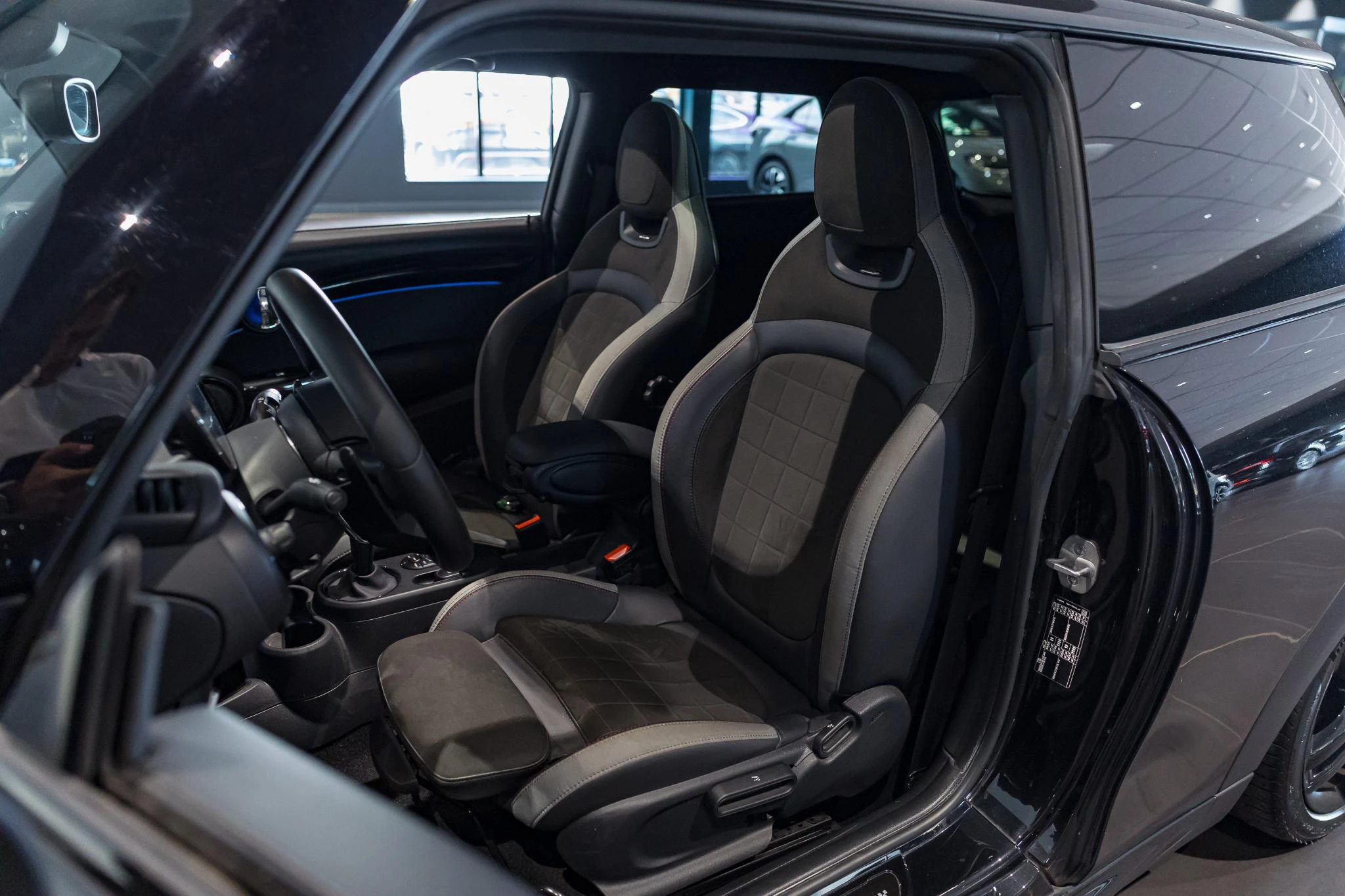 MINI-Cooper-image-21