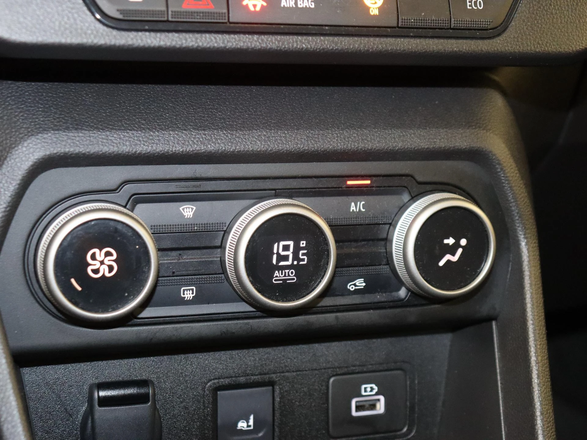 Dacia Jogger 1.6 Hybrid 140 Extreme 7p.