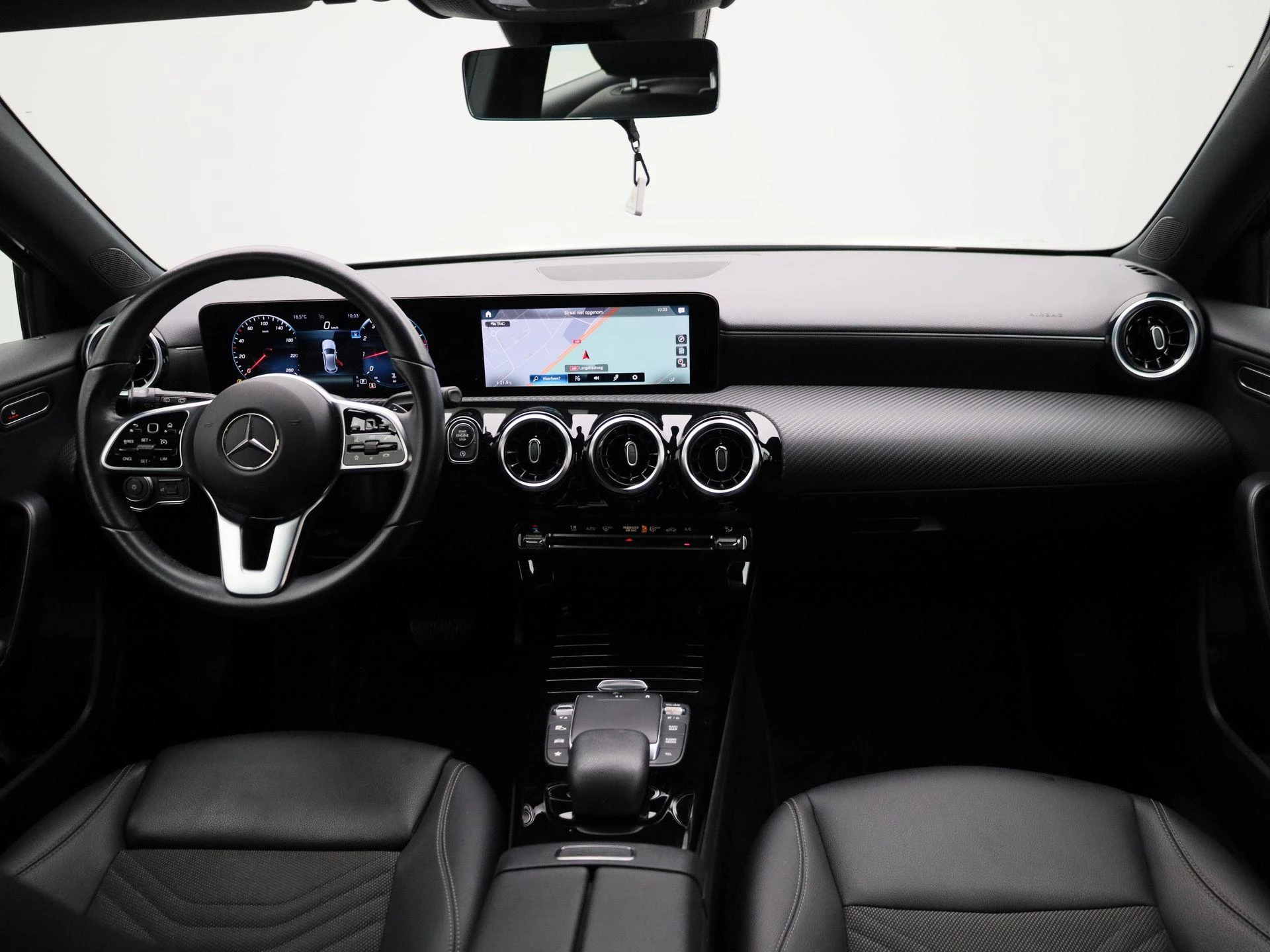 Mercedes-Benz-A-Klasse-image-35