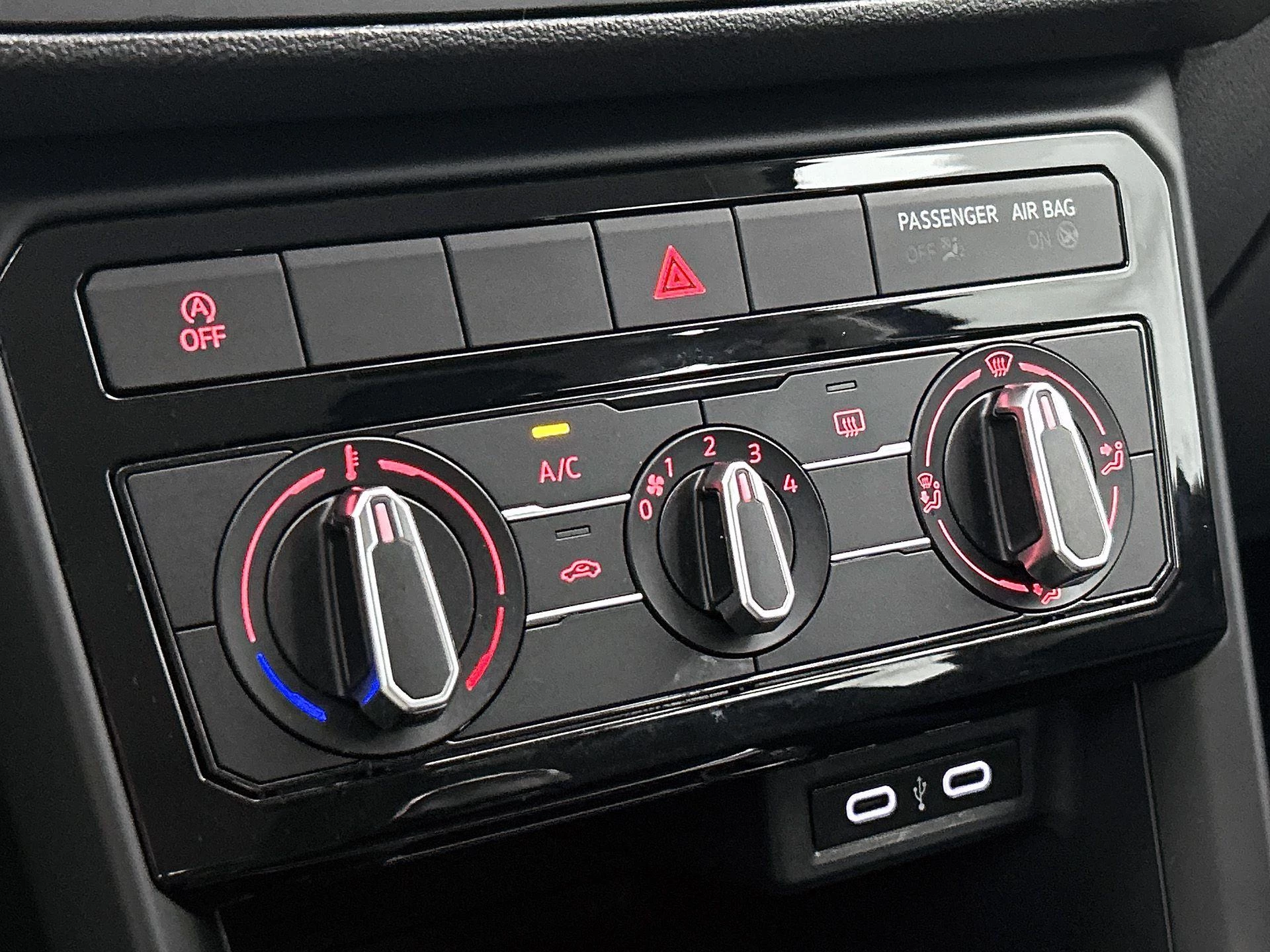 Volkswagen-T-Cross-image-20