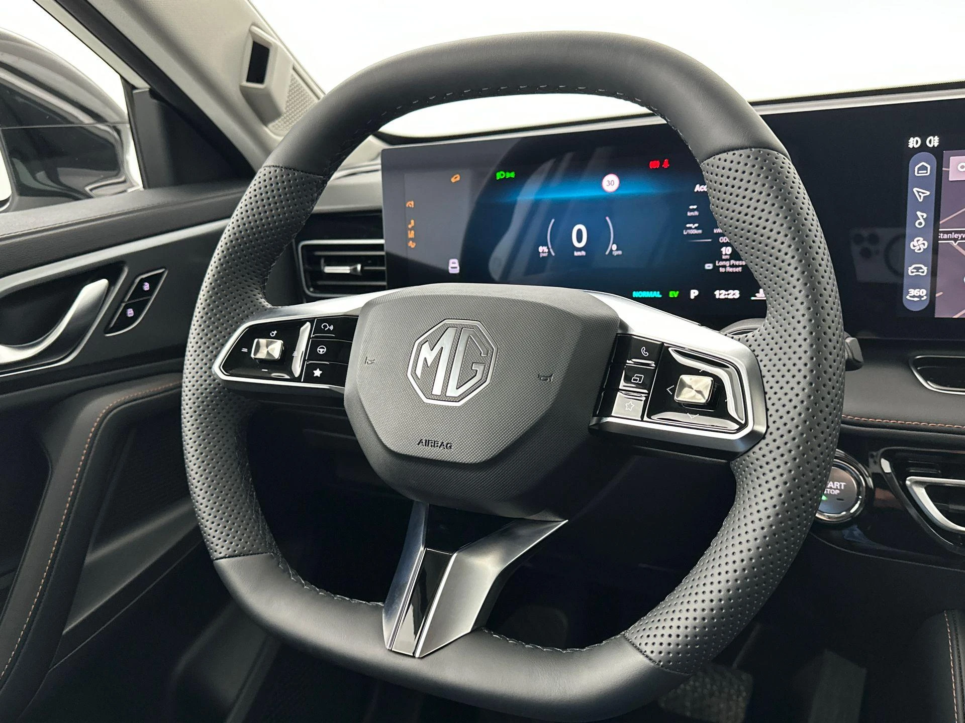 MG-HS-image-12